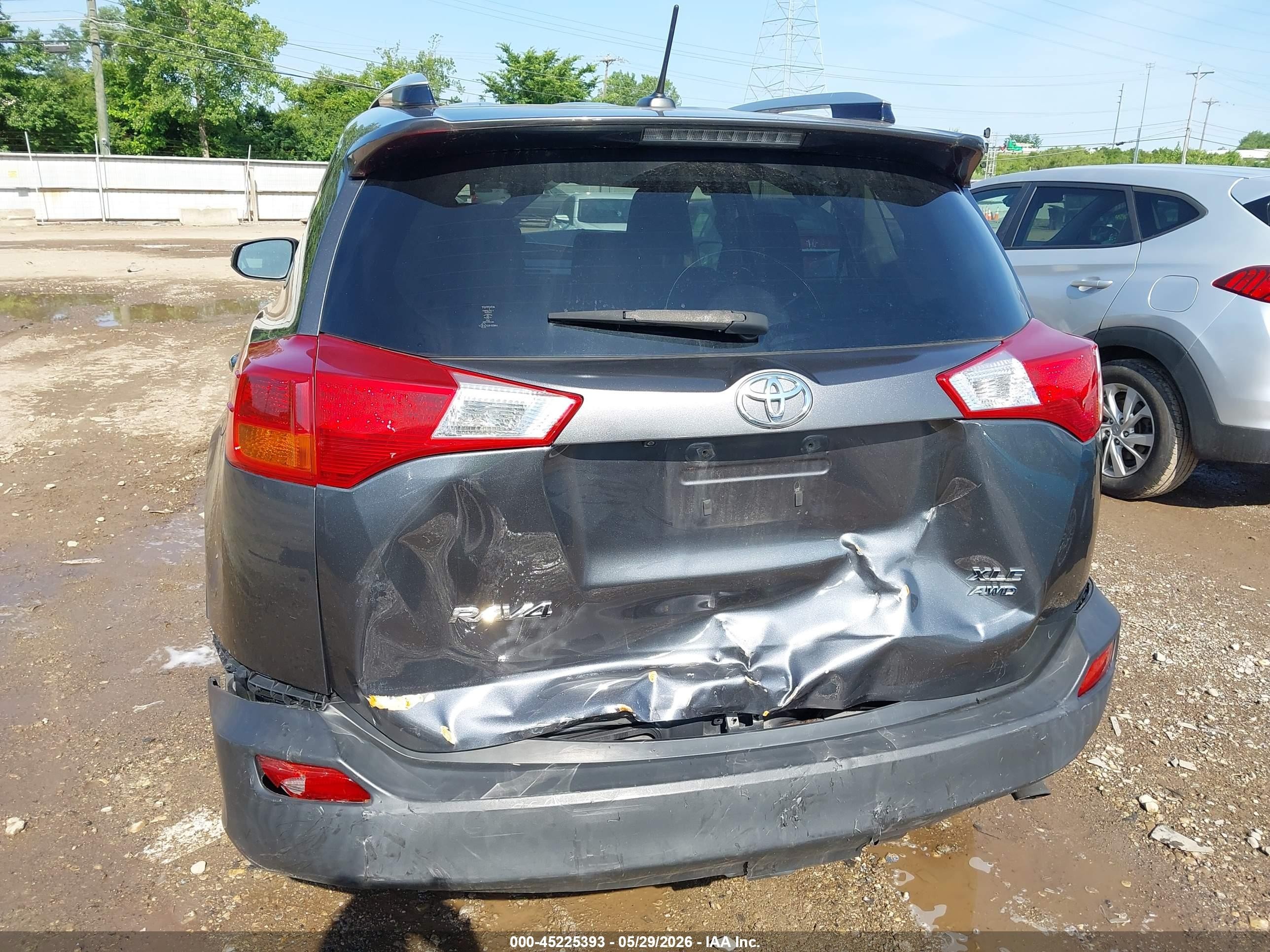 2015 Toyota Rav4 Xle Серый vin: JTMRFREV6FD153451