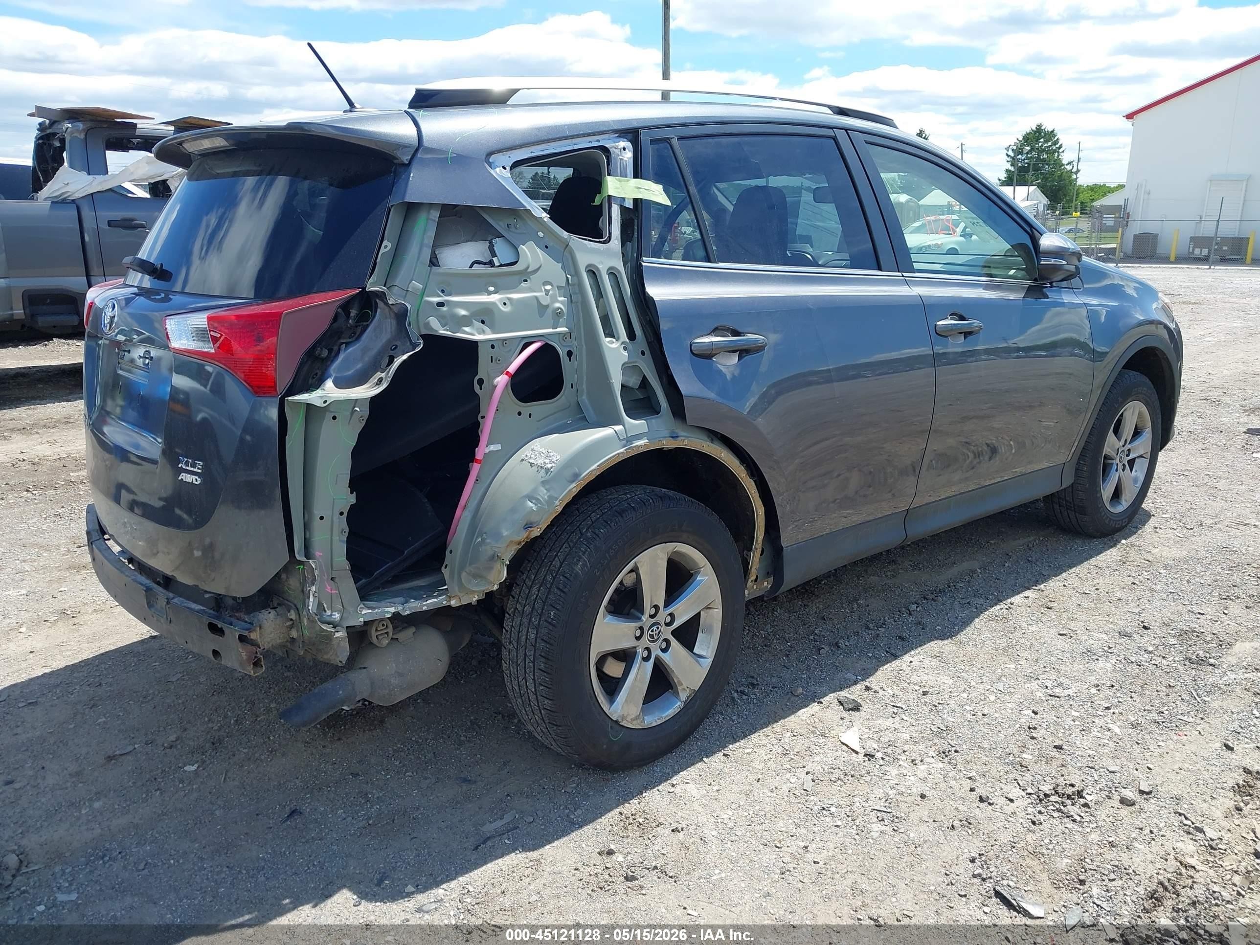 2015 Toyota Rav4 Xle Gray vin: JTMRFREV6FD158570