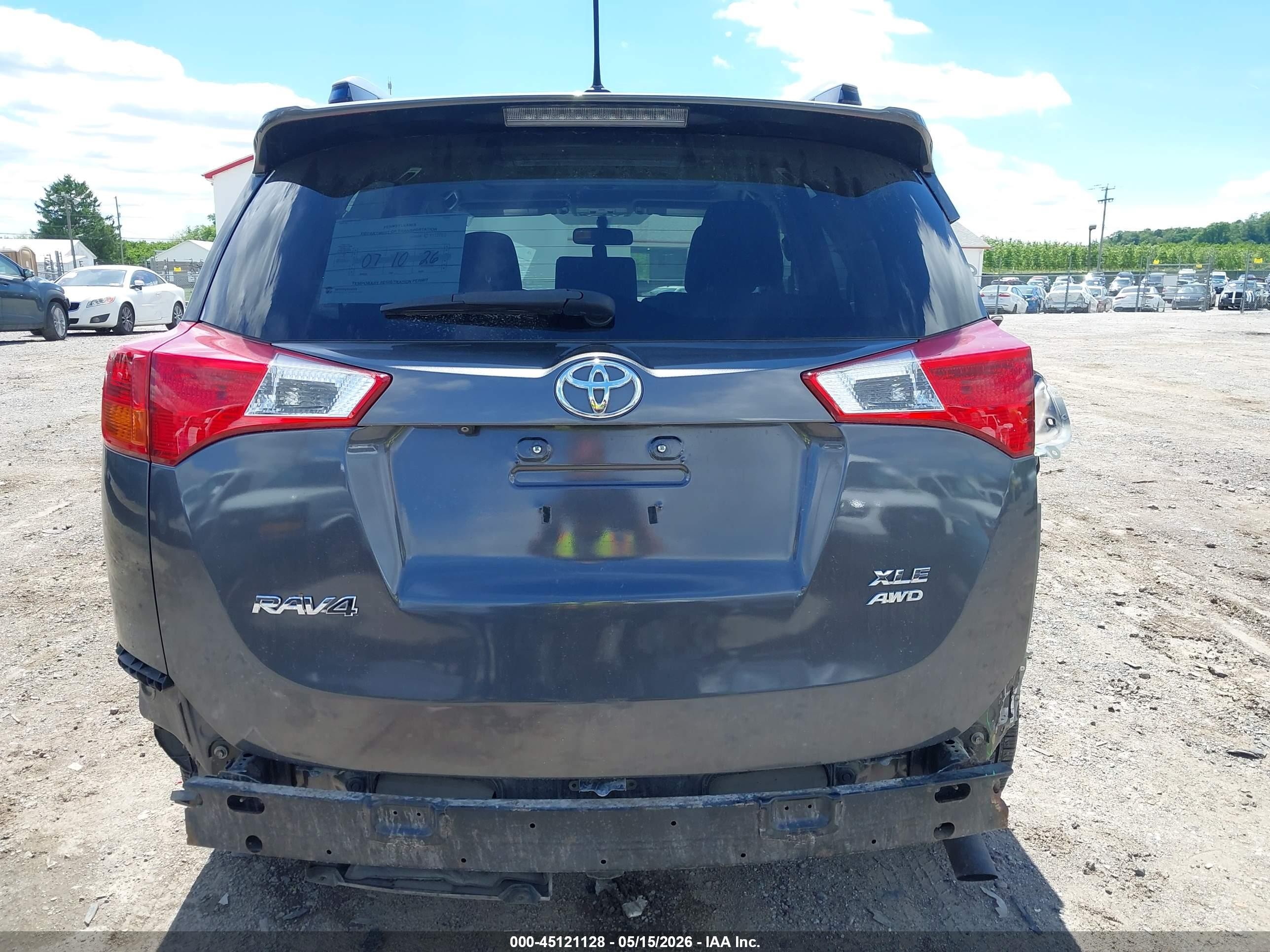 2015 Toyota Rav4 Xle Gray vin: JTMRFREV6FD158570