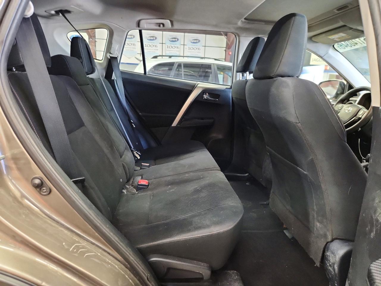 2015 Toyota Rav4 Xle Gray vin: JTMRFREV6FD163459