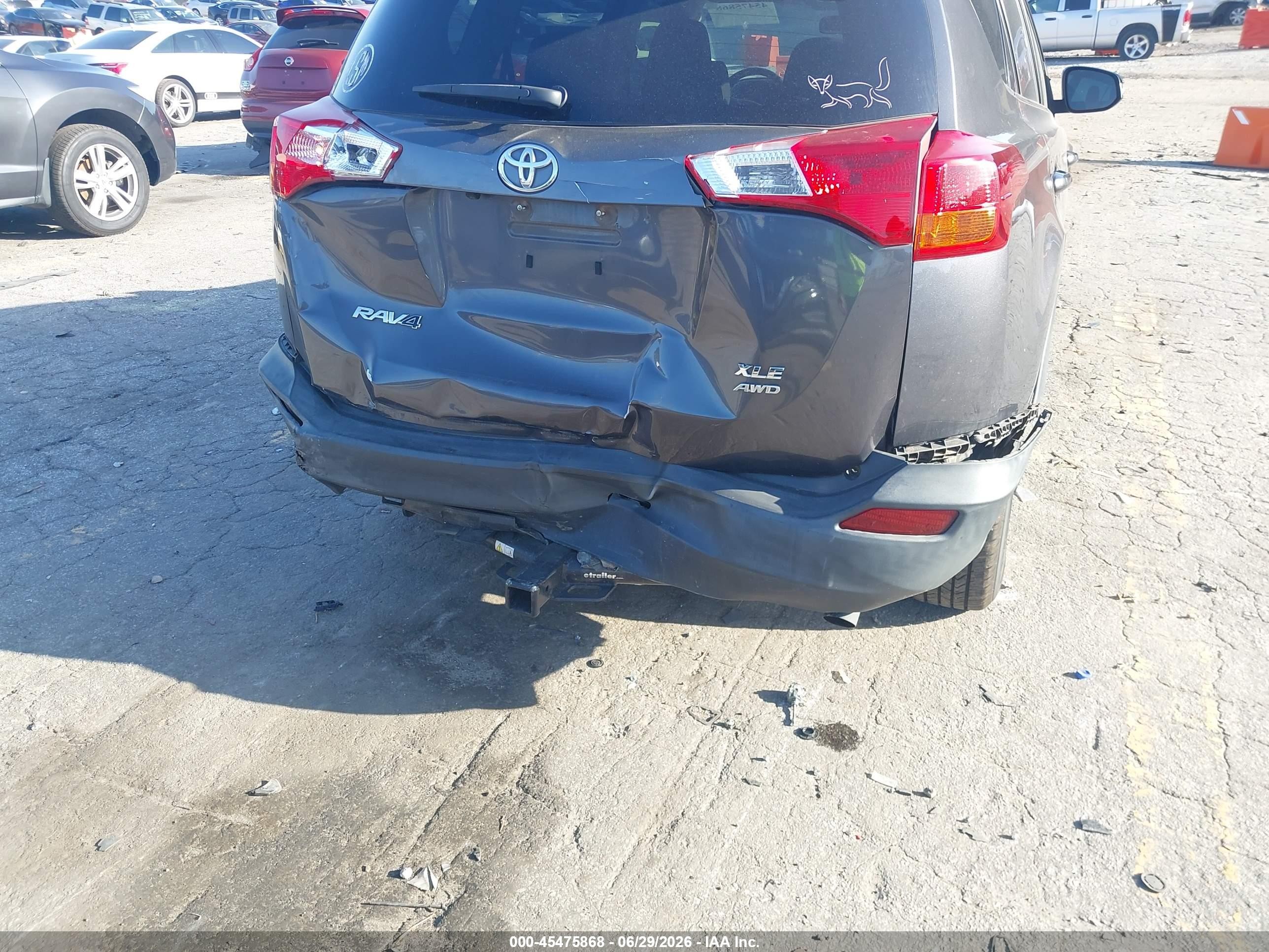 2015 Toyota Rav4 Xle Серый vin: JTMRFREV6FJ021730