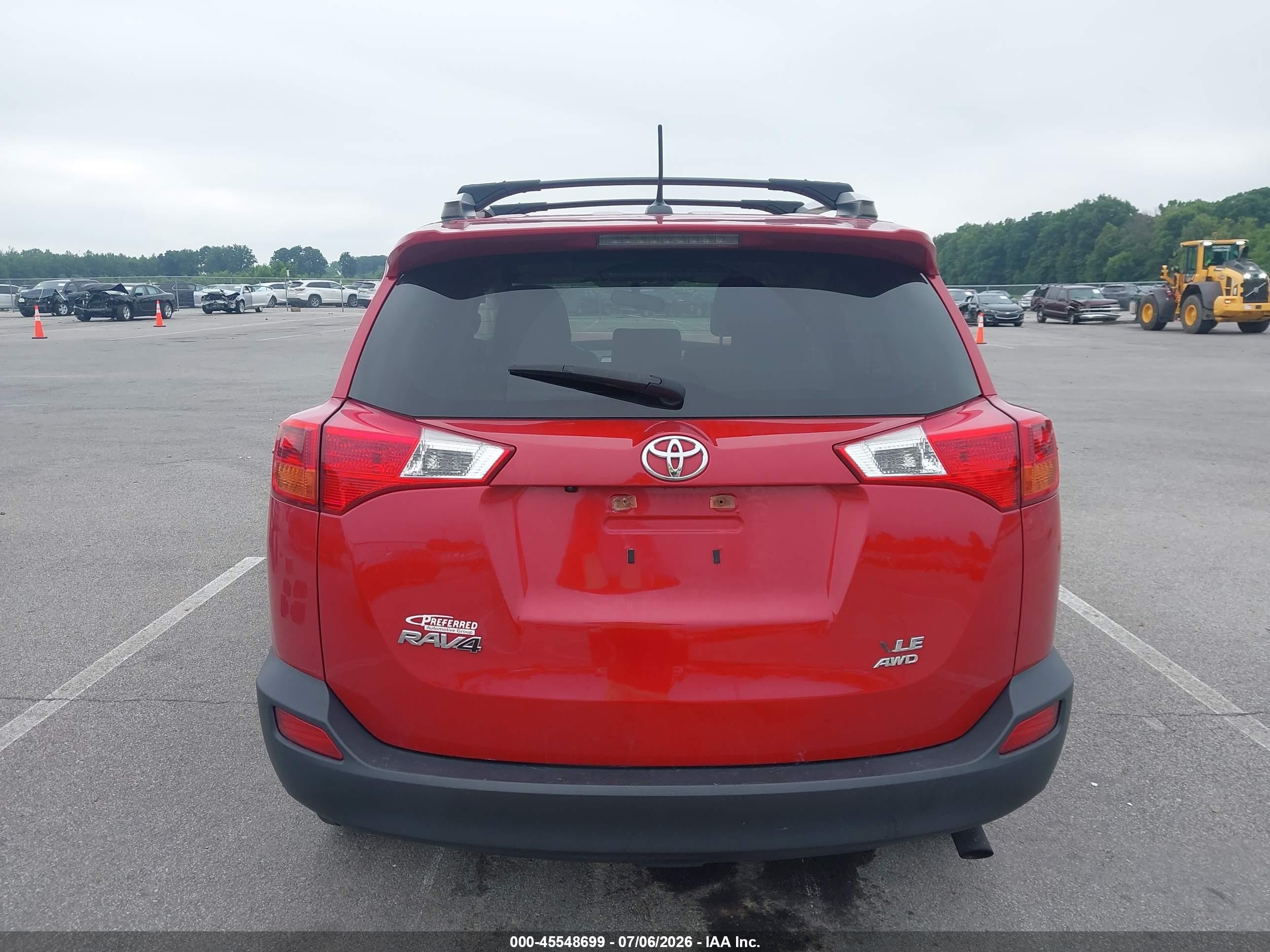 2015 Toyota Rav4 Xle Red vin: JTMRFREV6FJ048796