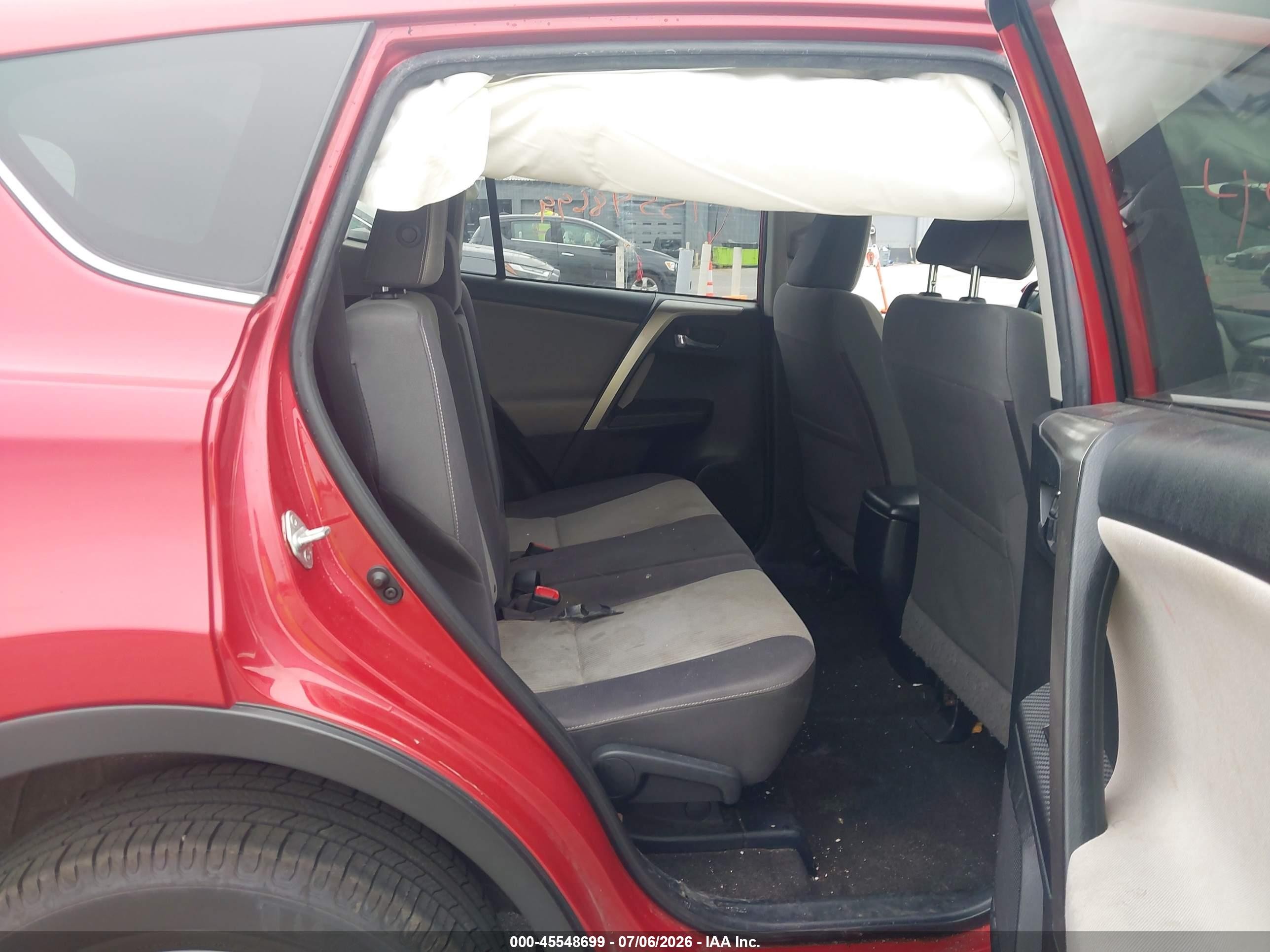 2015 Toyota Rav4 Xle Red vin: JTMRFREV6FJ048796