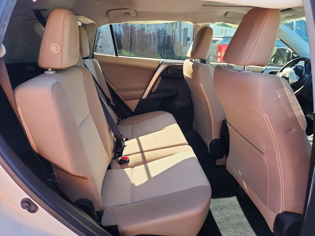2013 Toyota Rav4 Xle White vin: JTMRFREV7DD017648