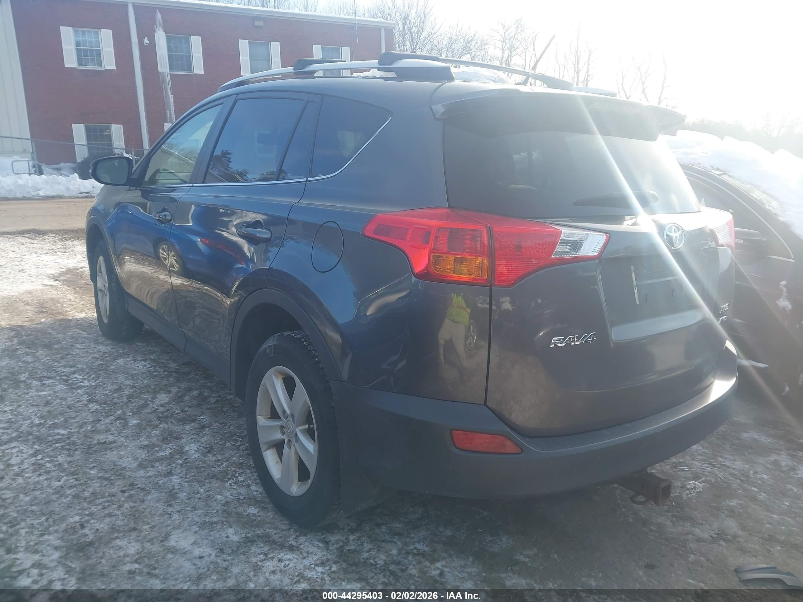 2013 Toyota Rav4 Xle Gray vin: JTMRFREV7DD038127