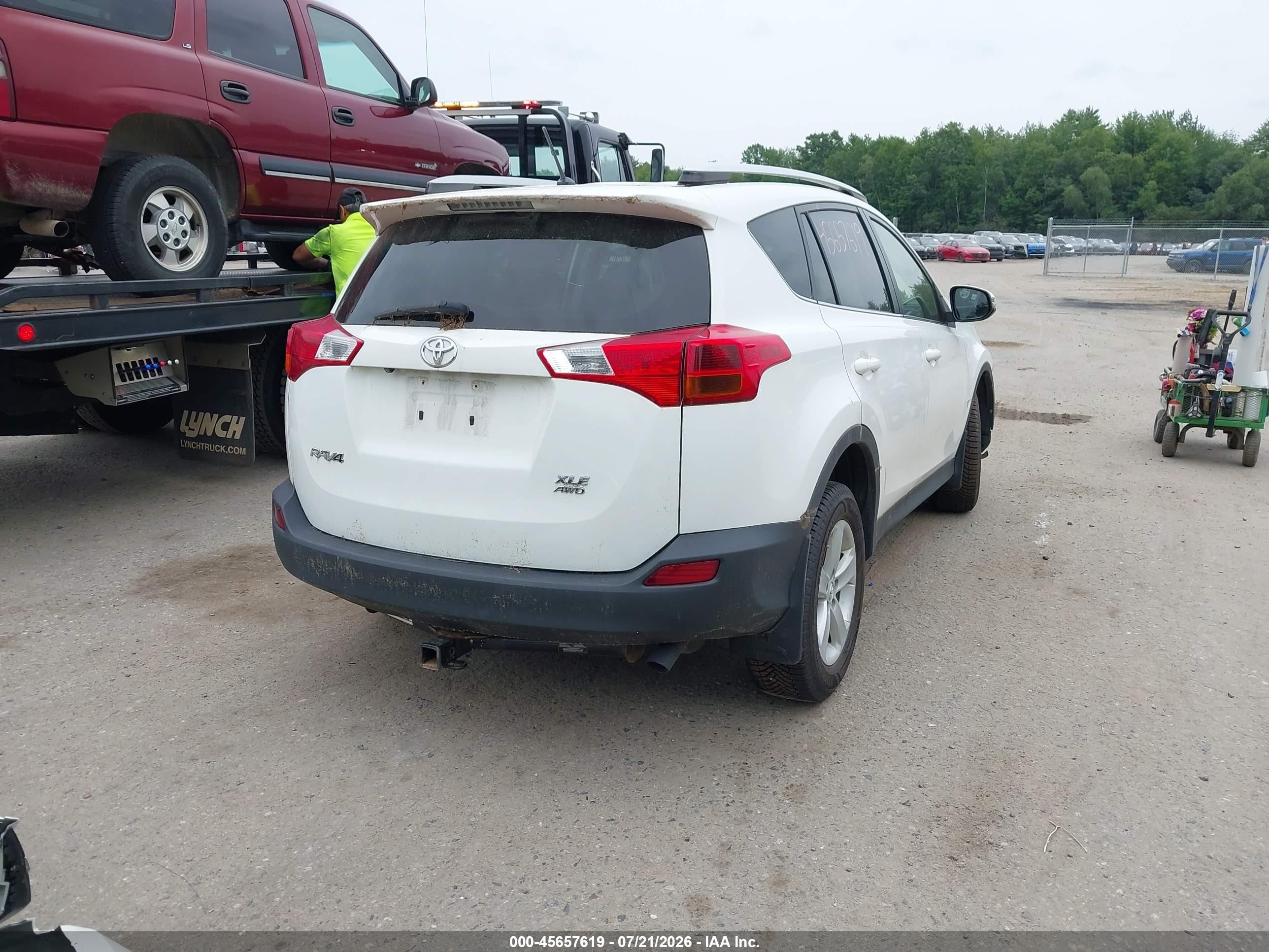 2013 Toyota Rav4 Xle White vin: JTMRFREV7DD044347