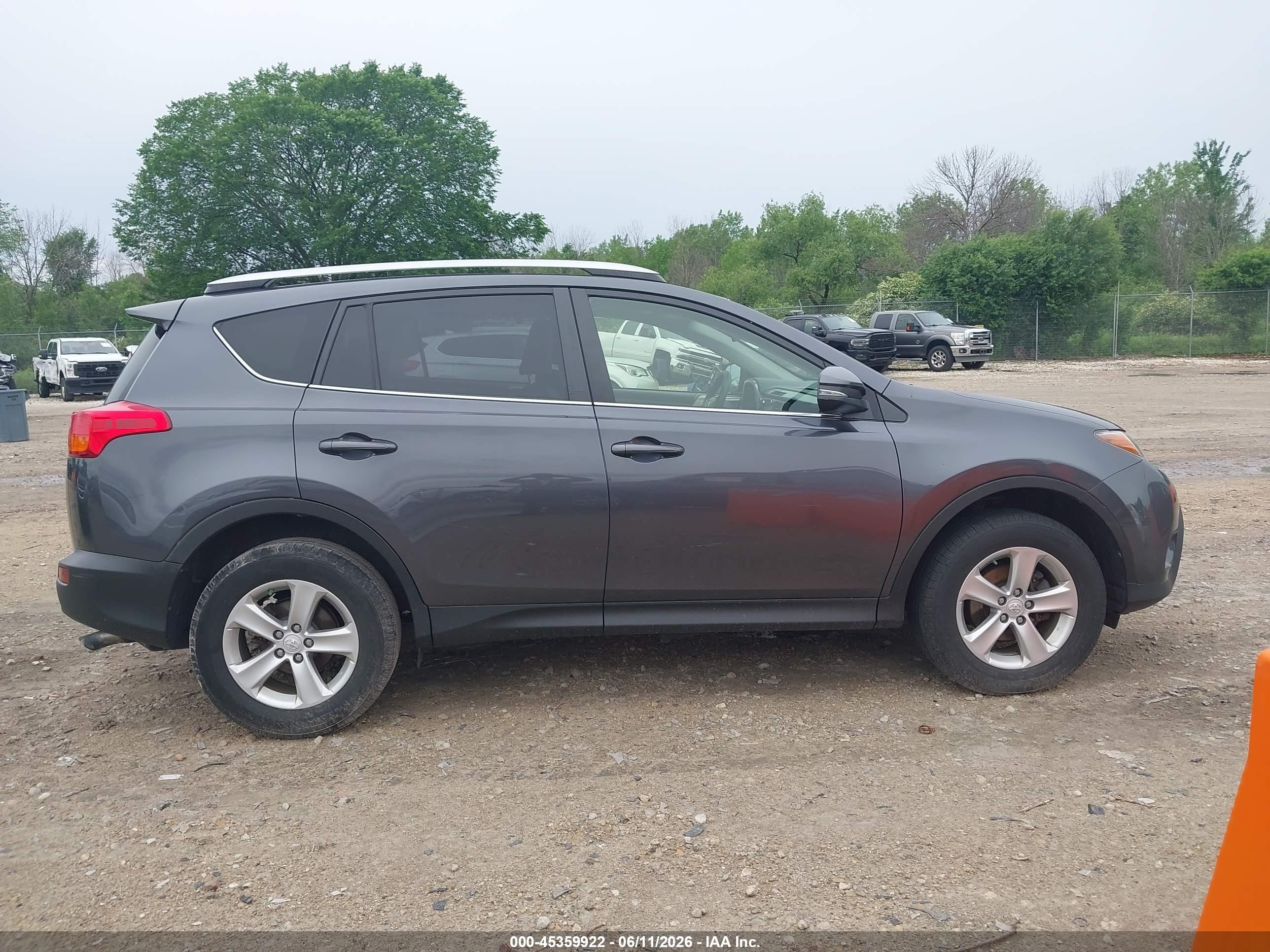 2014 Toyota Rav4 Xle Gray vin: JTMRFREV7ED049436