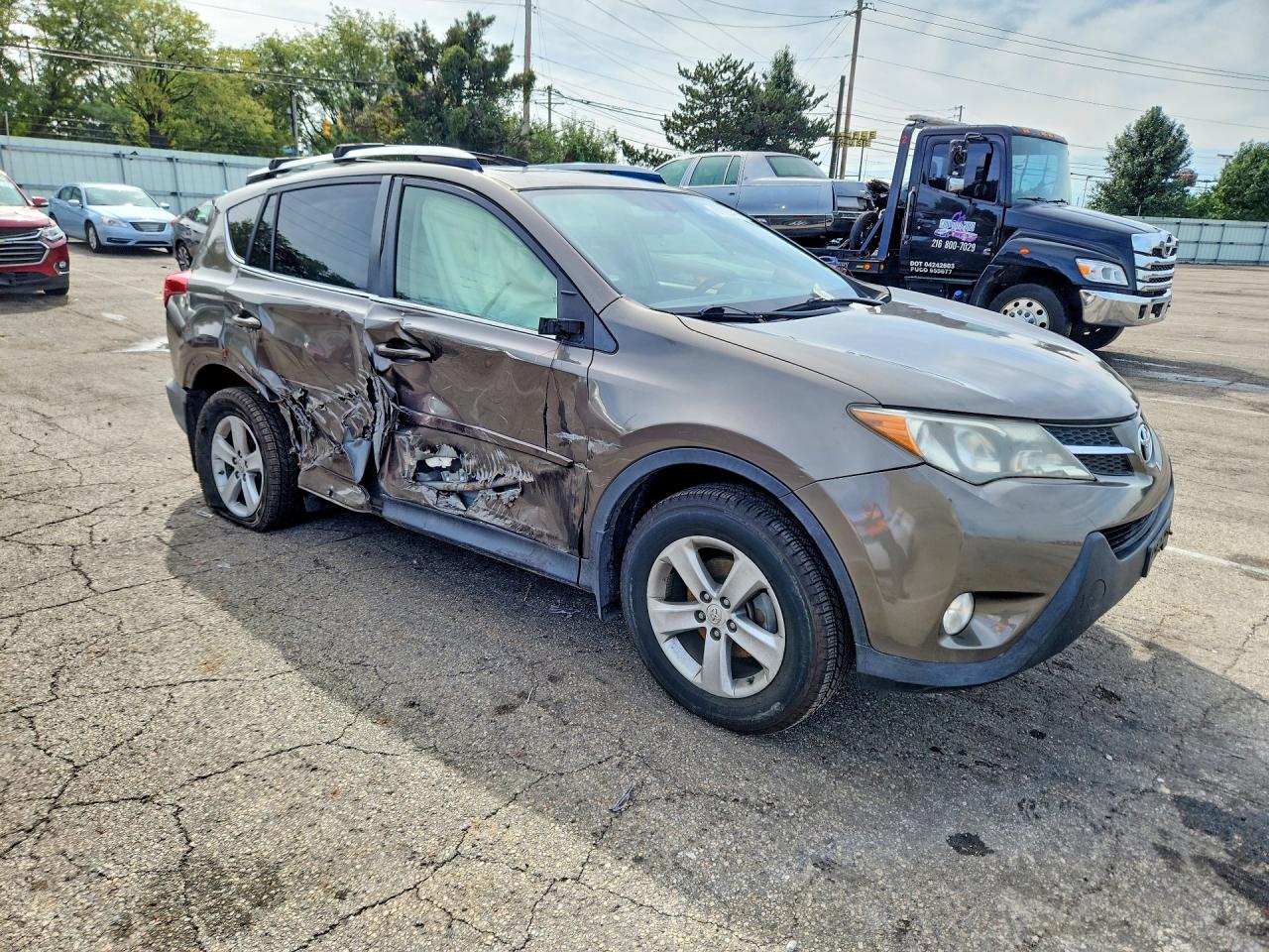 2014 Toyota Rav4 Xle Brown vin: JTMRFREV7ED086695