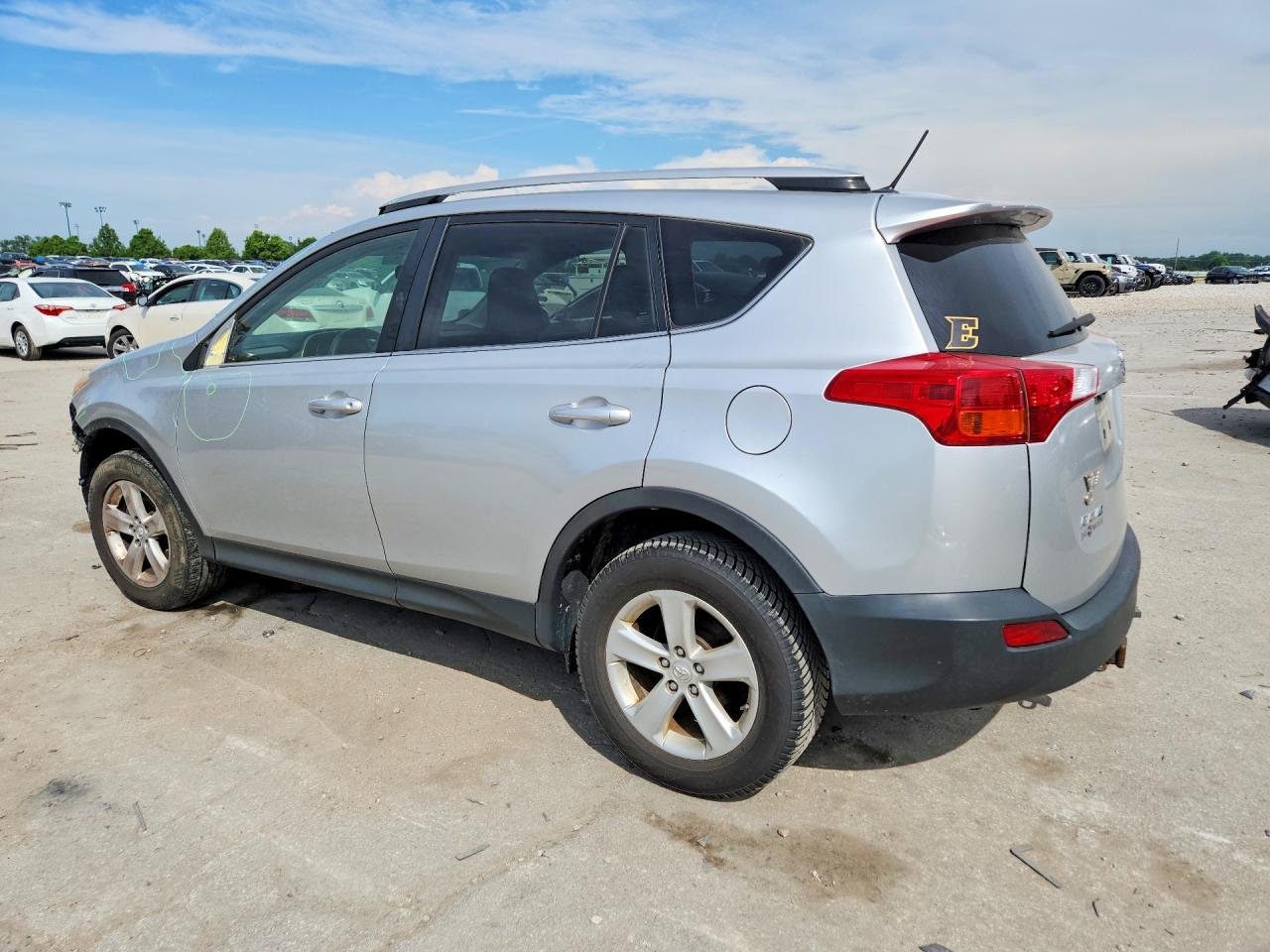 2014 Toyota Rav4 Xle Silver vin: JTMRFREV7ED089029