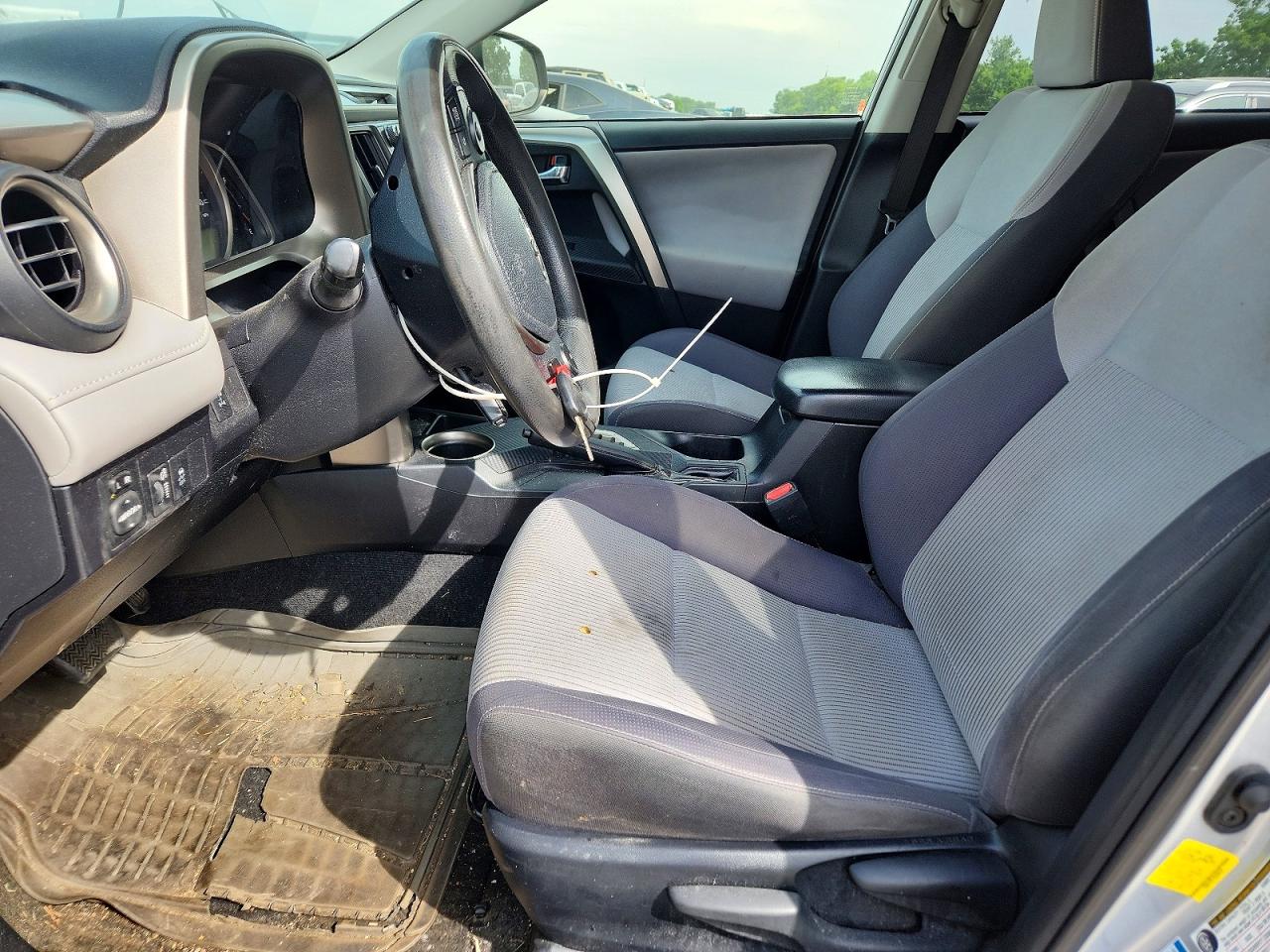 2014 Toyota Rav4 Xle Silver vin: JTMRFREV7ED089029