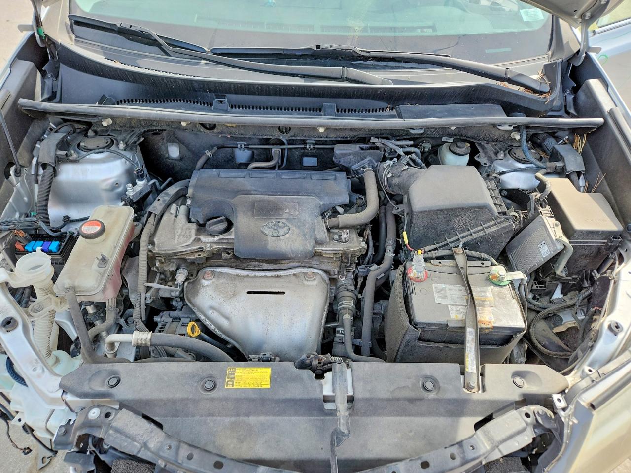 2014 Toyota Rav4 Xle Silver vin: JTMRFREV7ED089029