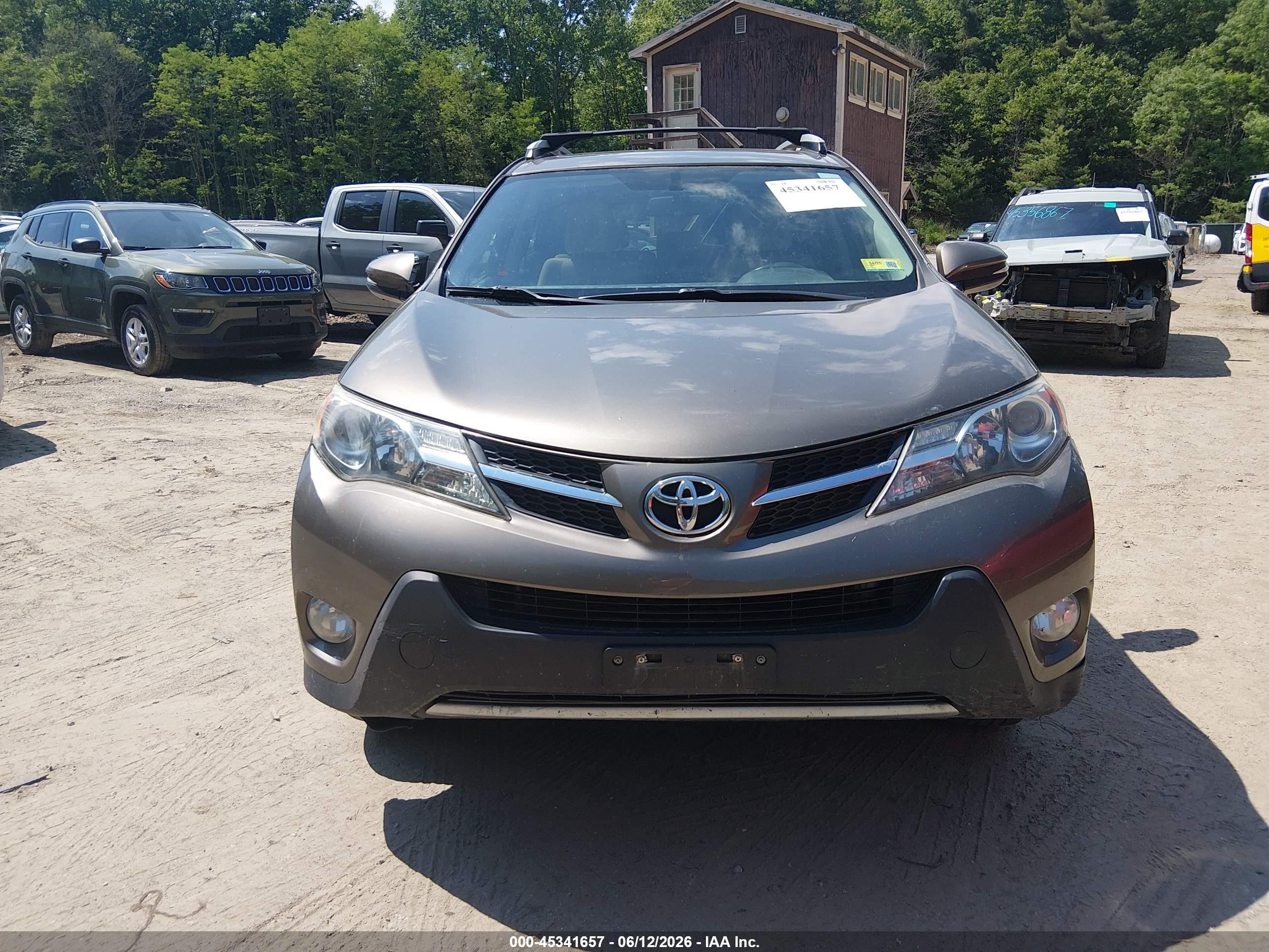 2014 Toyota Rav4 Xle Brown vin: JTMRFREV7ED090908