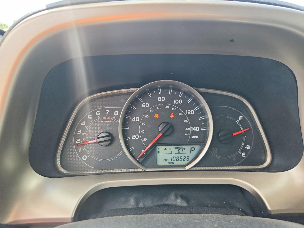 2014 Toyota Rav4 Xle Red vin: JTMRFREV7EJ005311