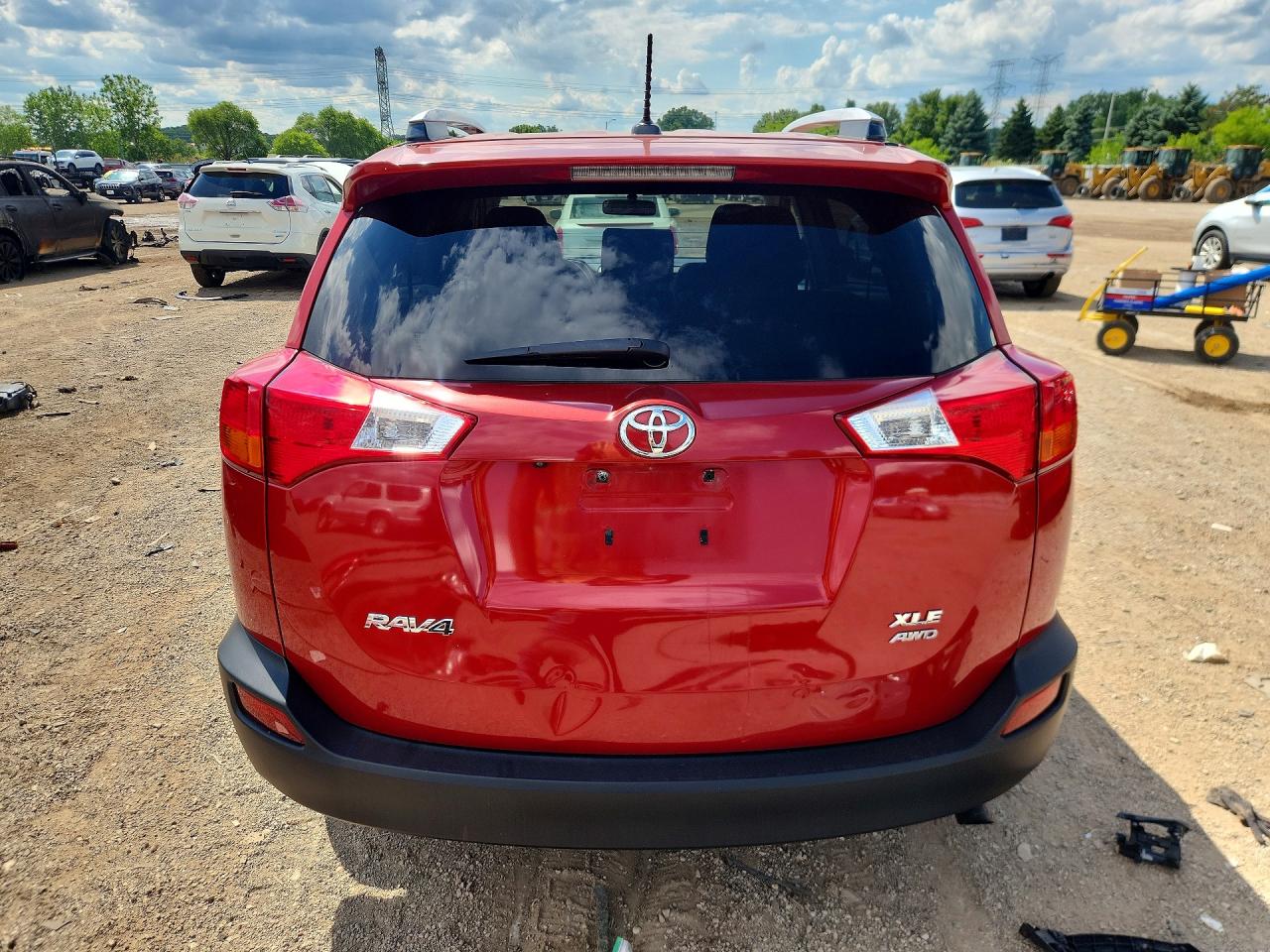 2014 Toyota Rav4 Xle Red vin: JTMRFREV7EJ005311