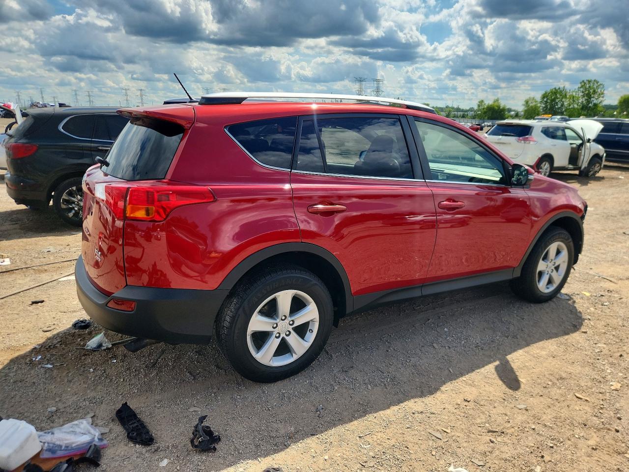 2014 Toyota Rav4 Xle Red vin: JTMRFREV7EJ005311