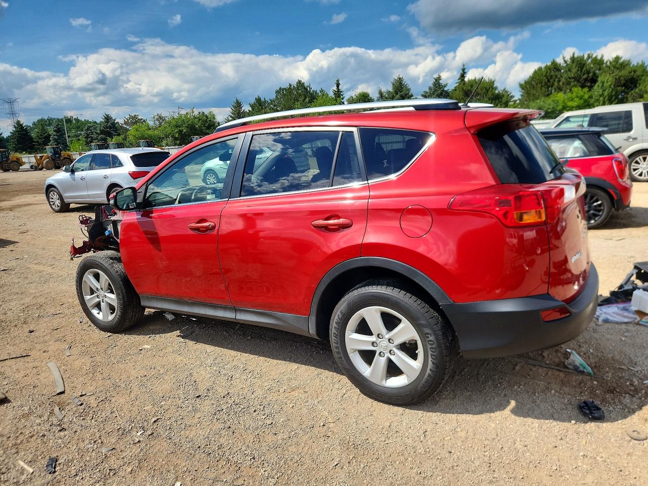 2014 Toyota Rav4 Xle Red vin: JTMRFREV7EJ005311