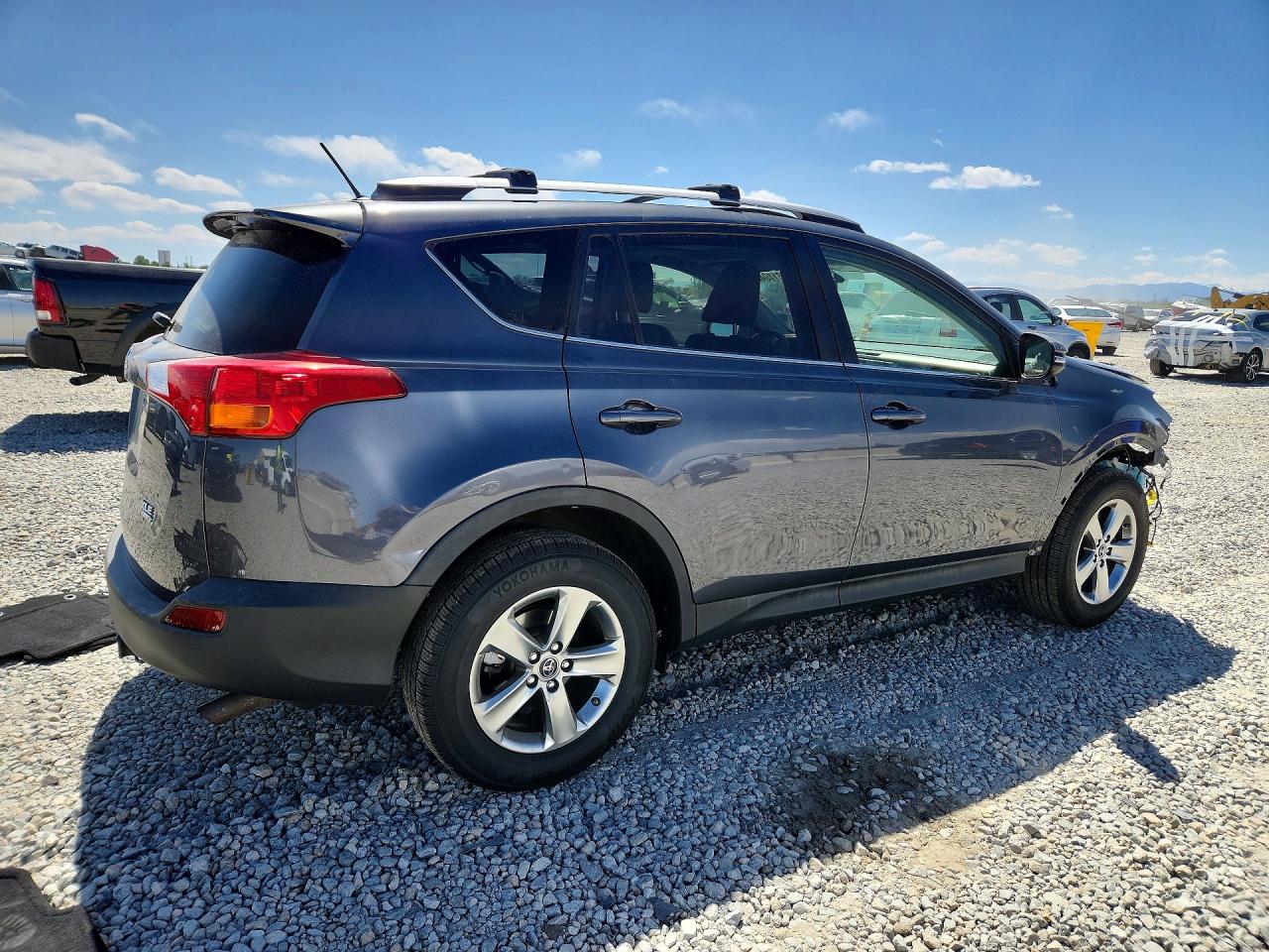 2015 Toyota Rav4 Xle Black vin: JTMRFREV7FD114108