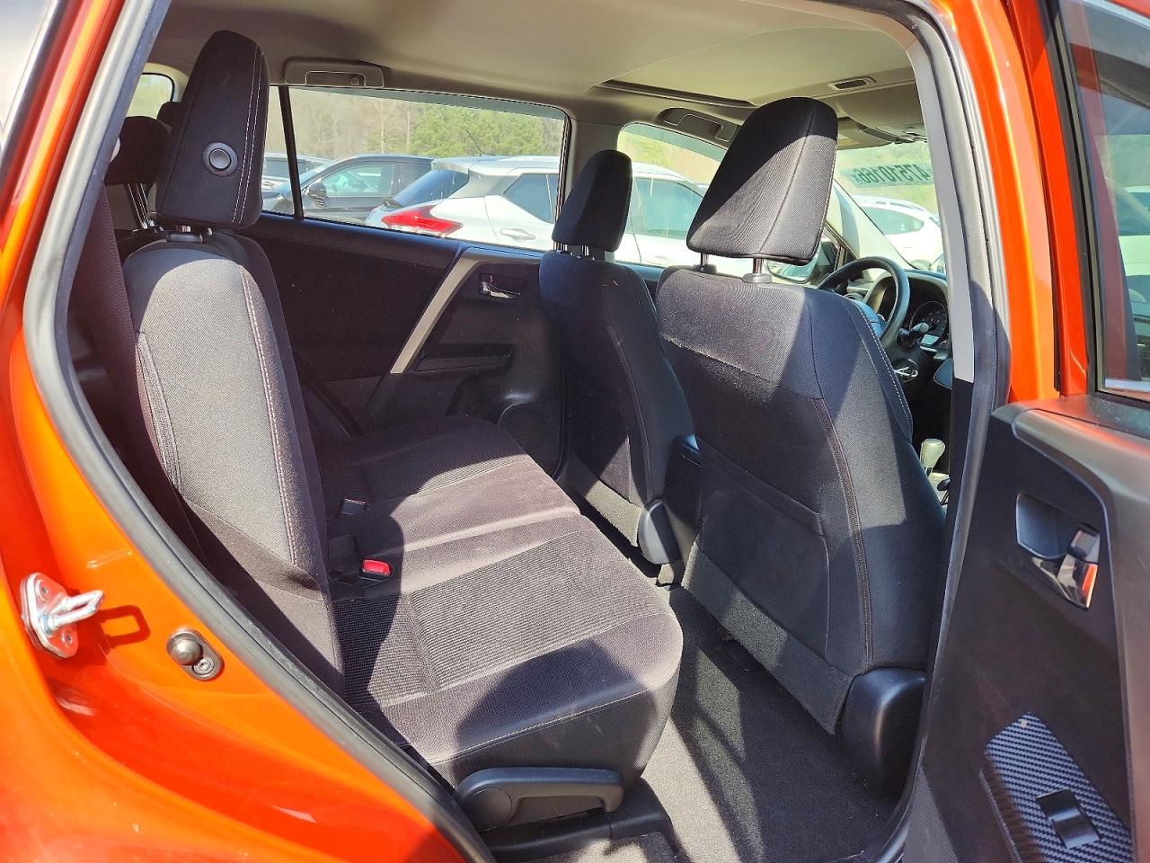 2015 Toyota Rav4 Xle (m Grade) Orange vin: JTMRFREV7FD121981