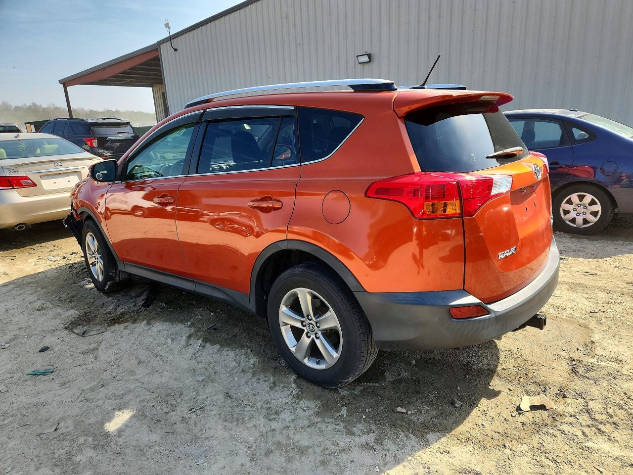 2015 Toyota Rav4 Xle (m Grade) Orange vin: JTMRFREV7FD121981