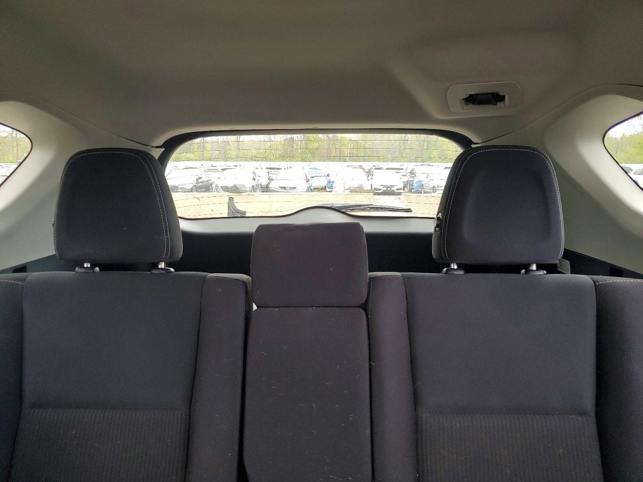 2015 Toyota Rav4 Xle White vin: JTMRFREV7FD126632