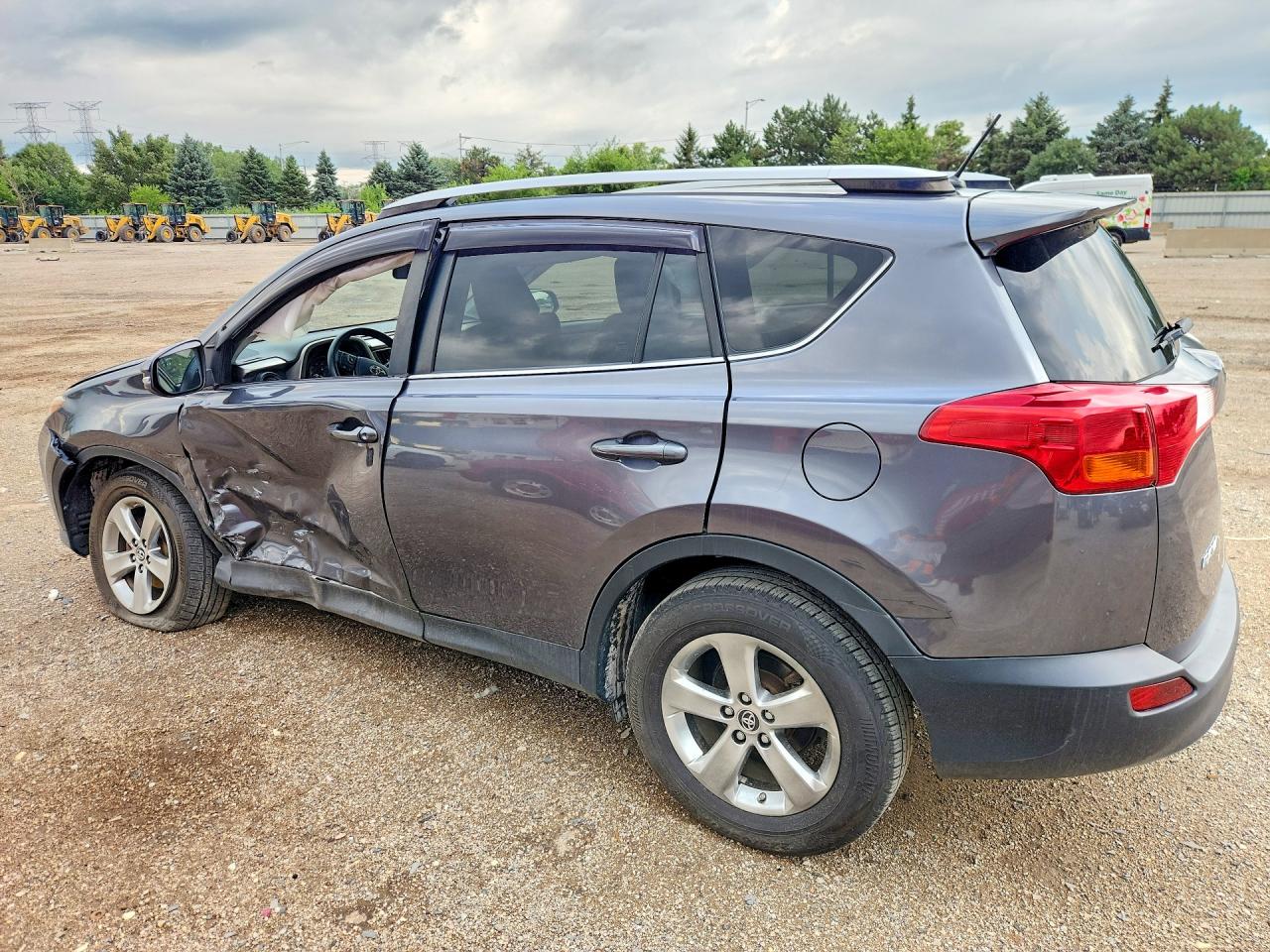 2015 Toyota Rav4 Xle Gray vin: JTMRFREV7FD135069
