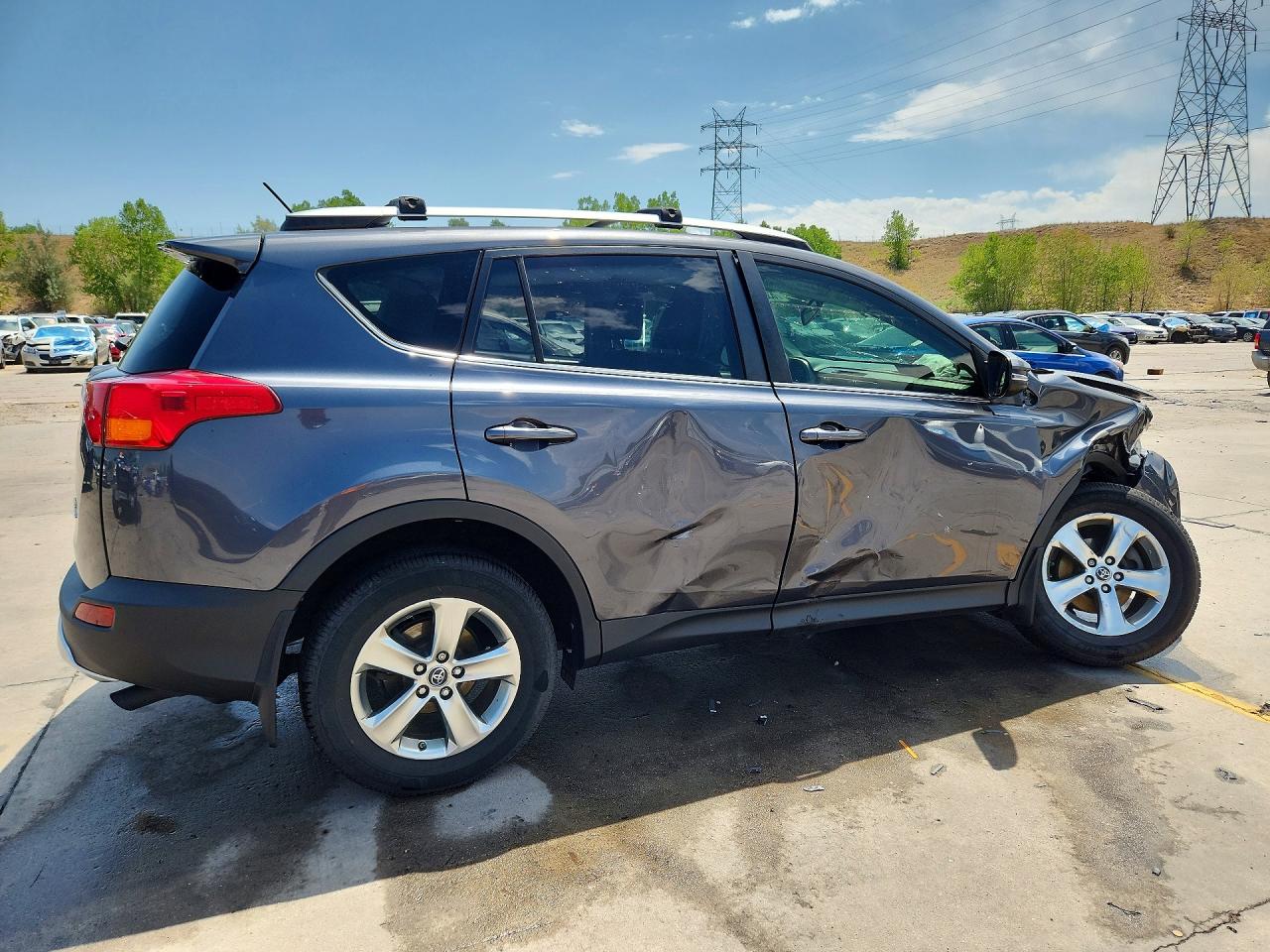 2015 Toyota Rav4 Xle Gray vin: JTMRFREV7FD174096