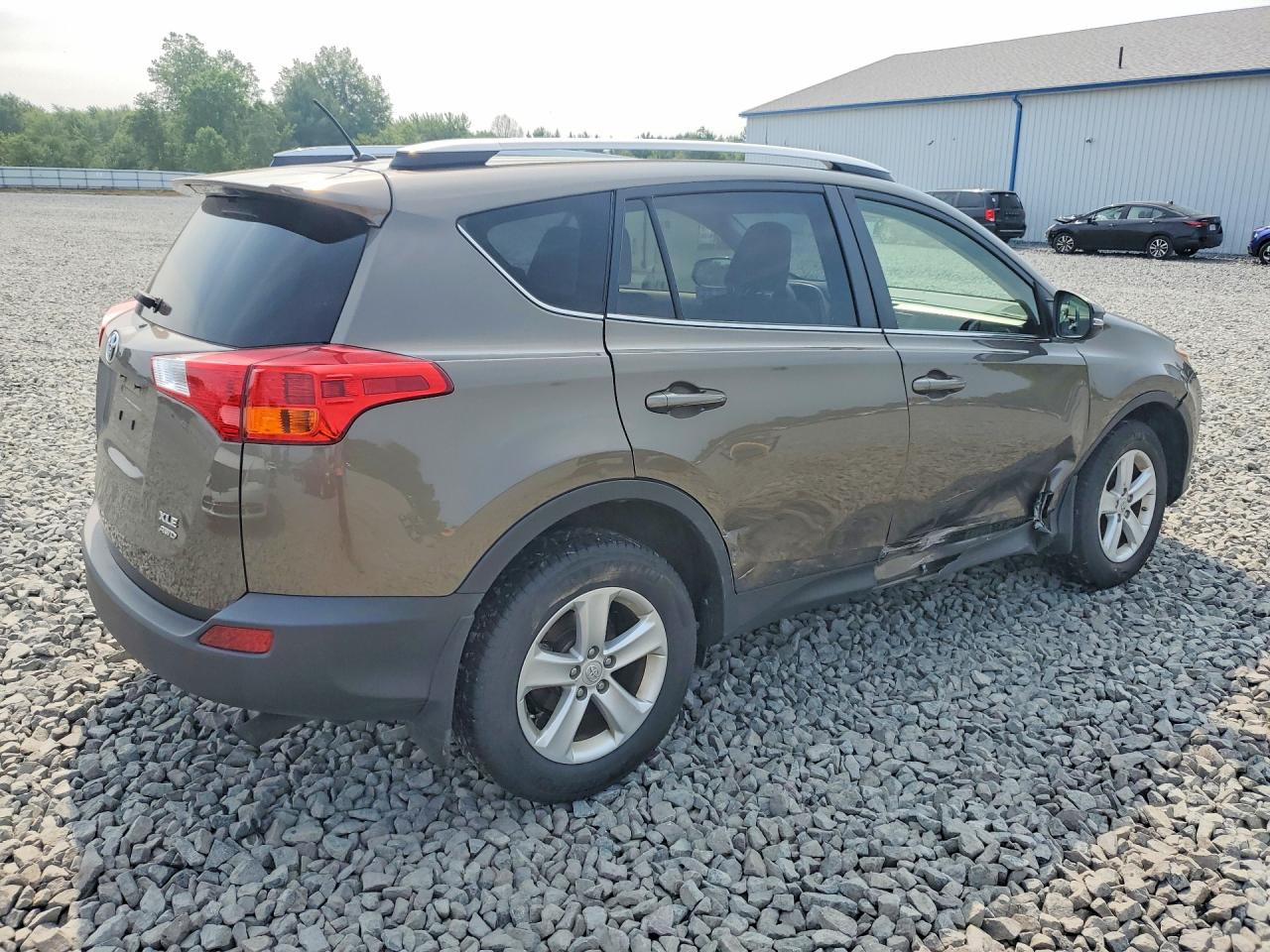 2013 Toyota Rav4 Xle Brown vin: JTMRFREV8D5009360