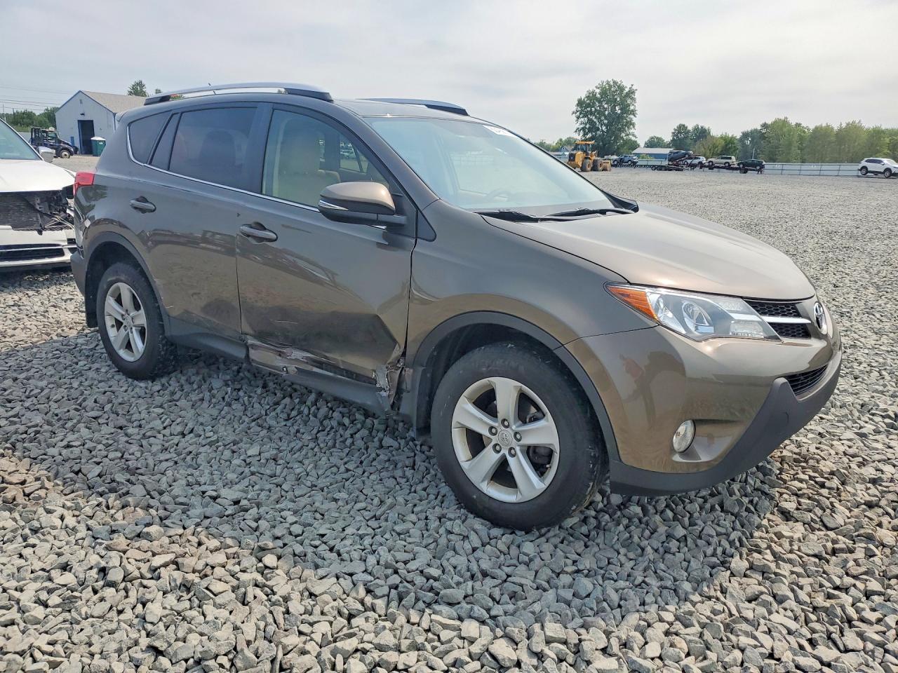 2013 Toyota Rav4 Xle Brown vin: JTMRFREV8D5009360