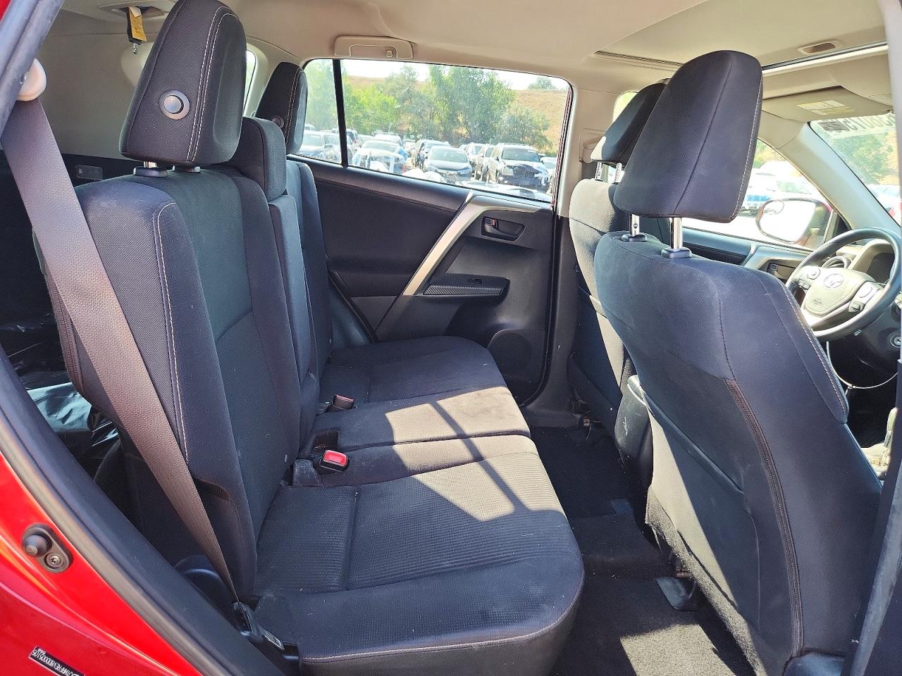 2013 Toyota Rav4 Xle Red vin: JTMRFREV8DD005105