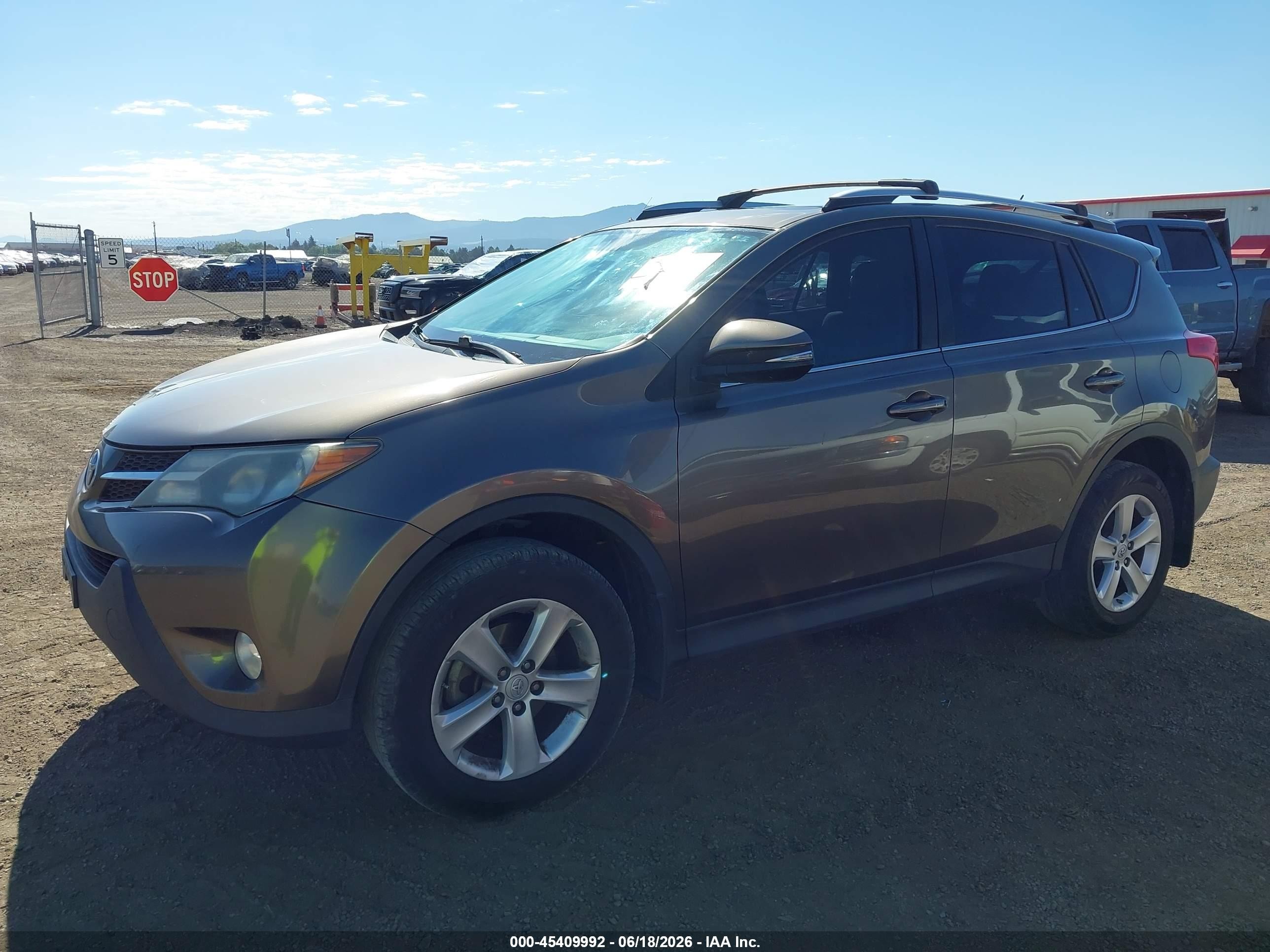 2013 Toyota Rav4 Xle Gray vin: JTMRFREV8DD037648