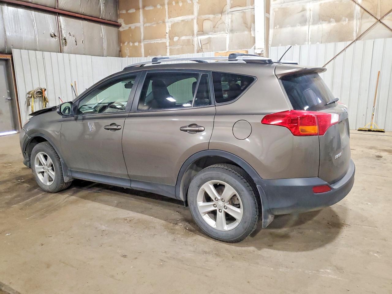 2014 Toyota Rav4 Xle Tan vin: JTMRFREV8ED049154