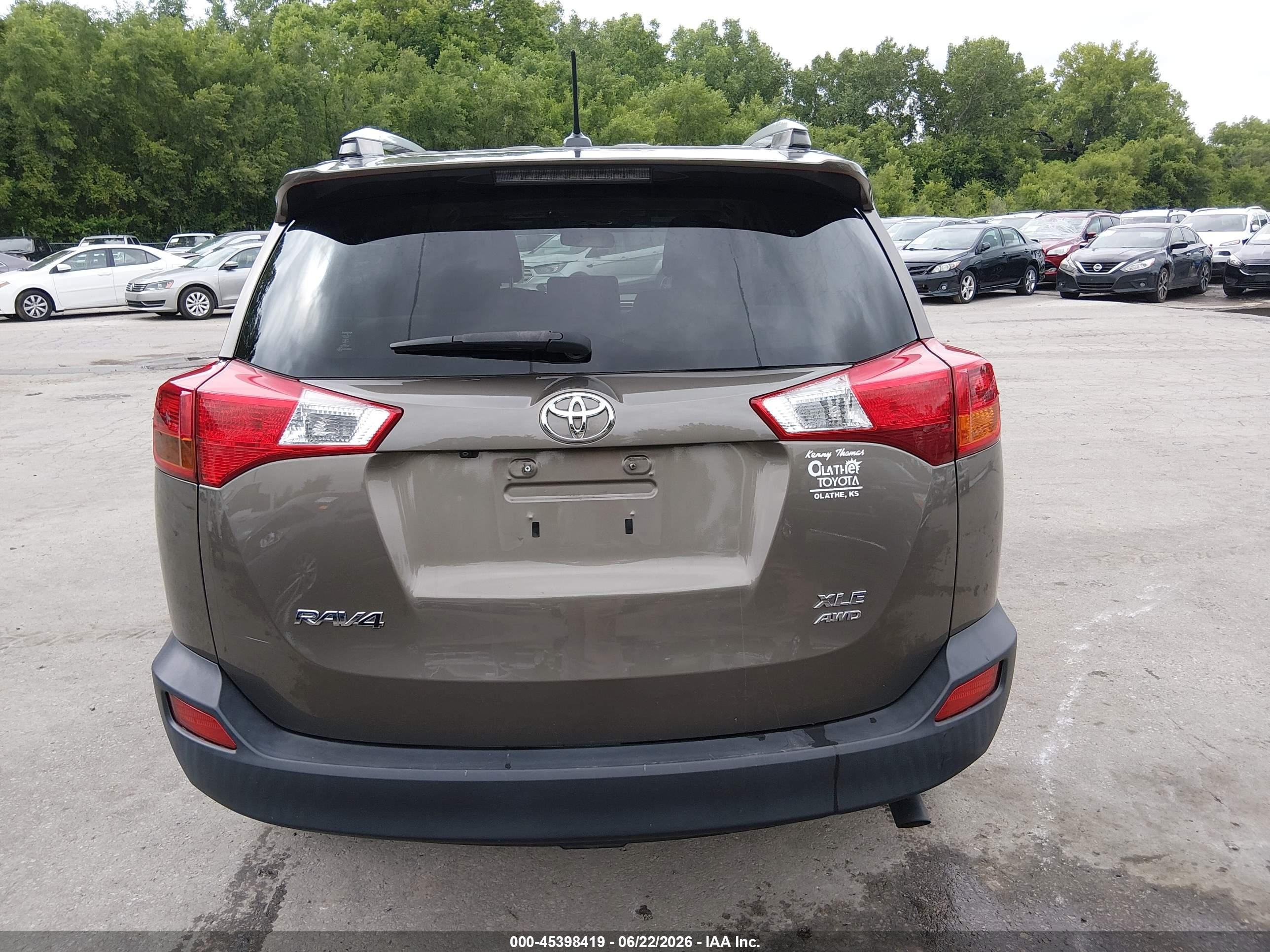 2014 Toyota Rav4 Xle Brown vin: JTMRFREV8ED056833