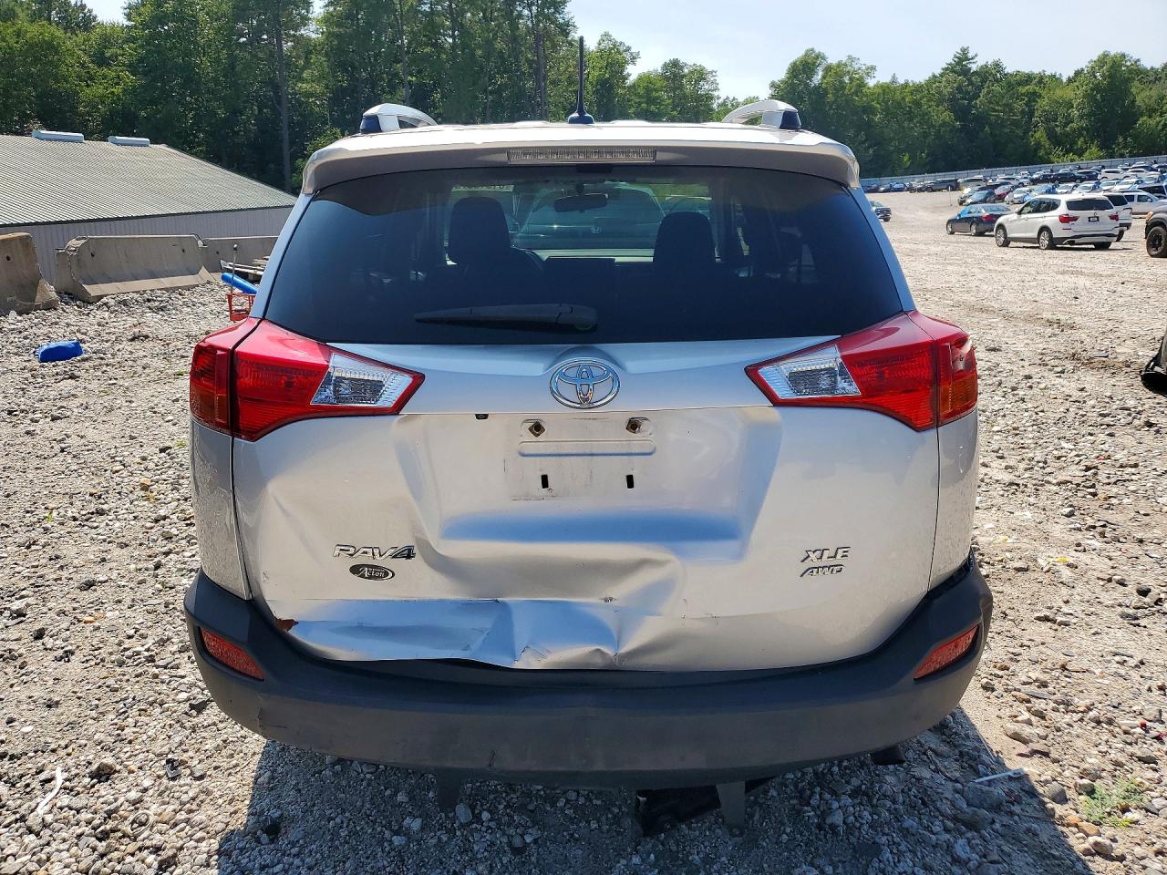 2014 Toyota Rav4 Xle Silver vin: JTMRFREV8ED086530