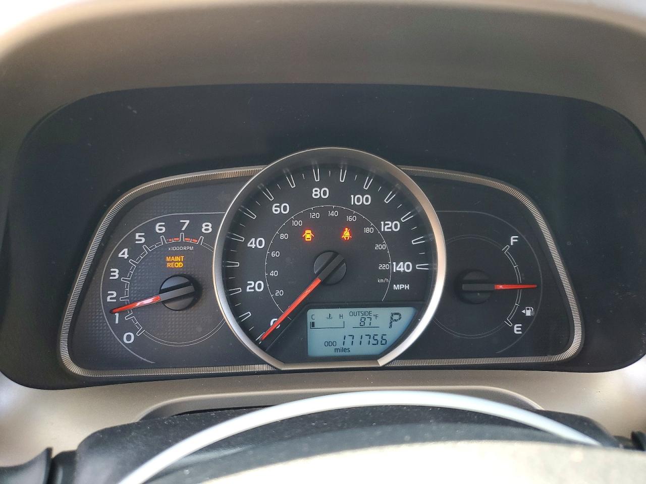 2014 Toyota Rav4 Xle Silver vin: JTMRFREV8ED086530