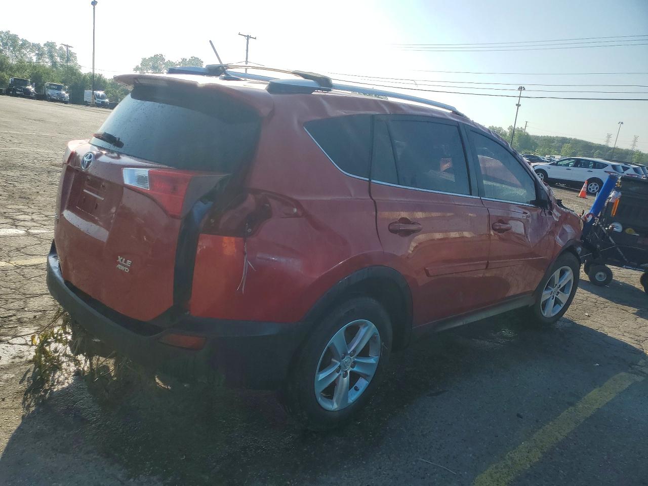 2014 Toyota Rav4 Xle Red vin: JTMRFREV8EJ001395