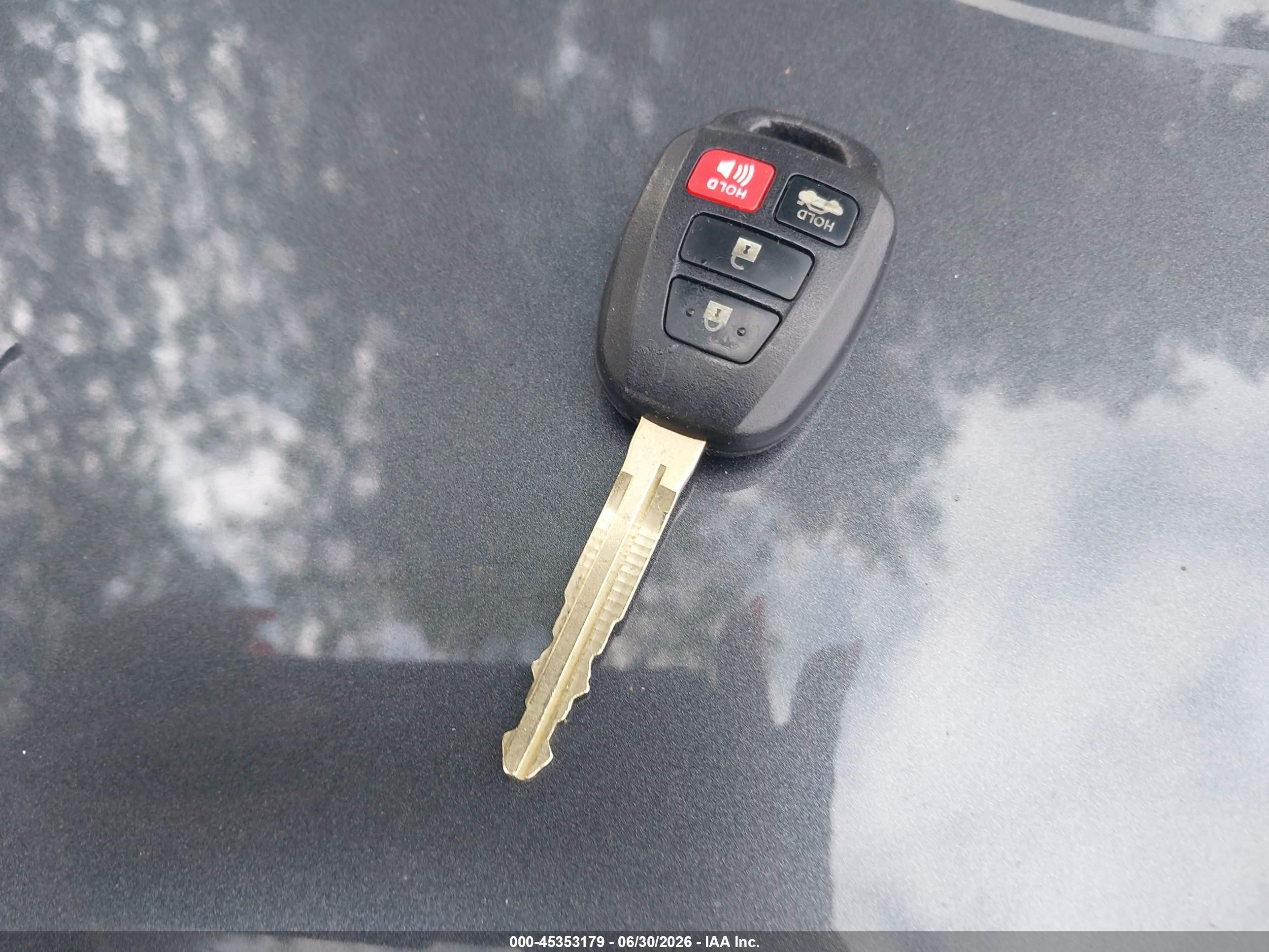 2014 Toyota Rav4 Xle Красный vin: JTMRFREV8EJ008539