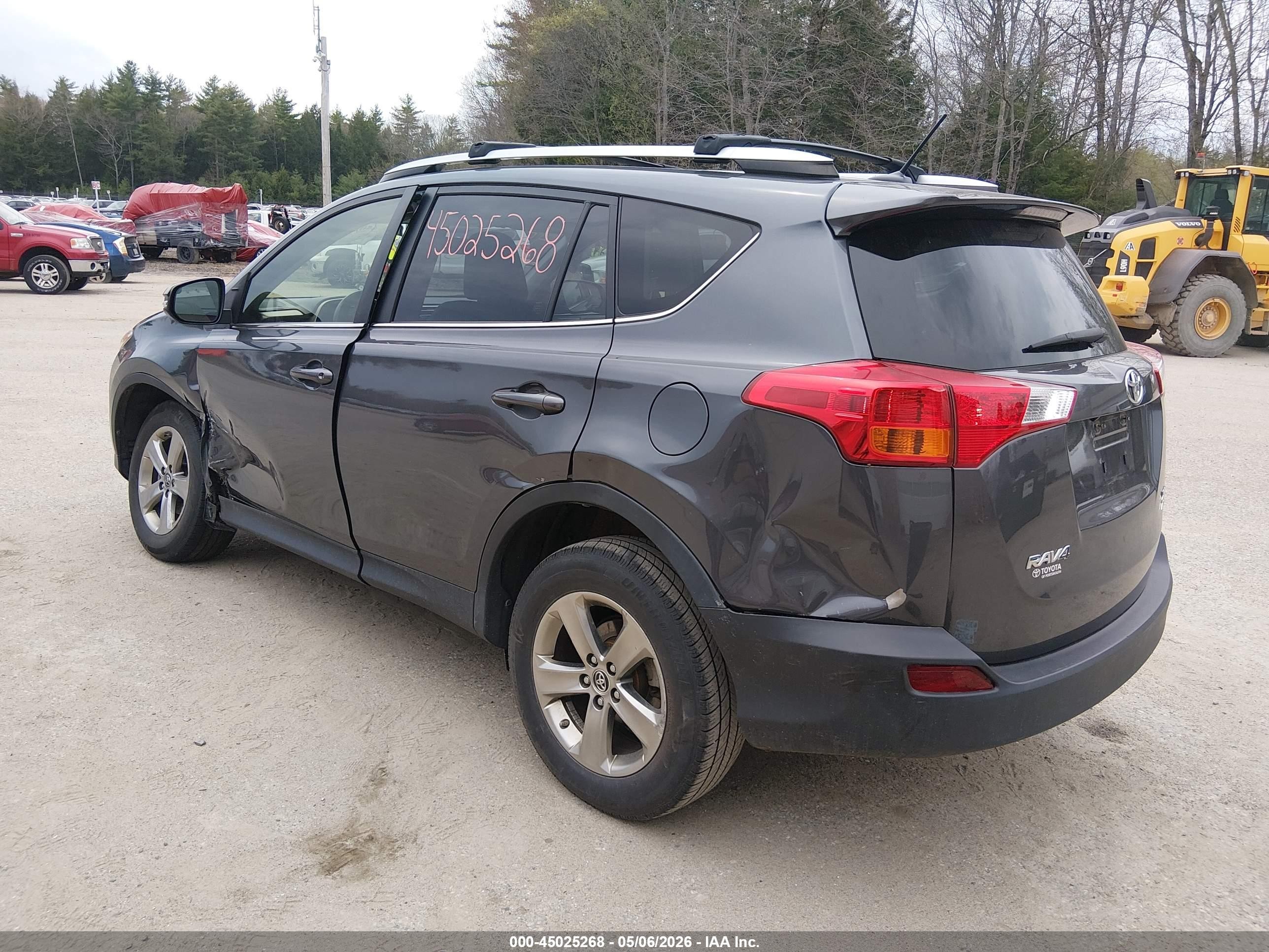 2015 Toyota Rav4 Xle Gray vin: JTMRFREV8FD121536