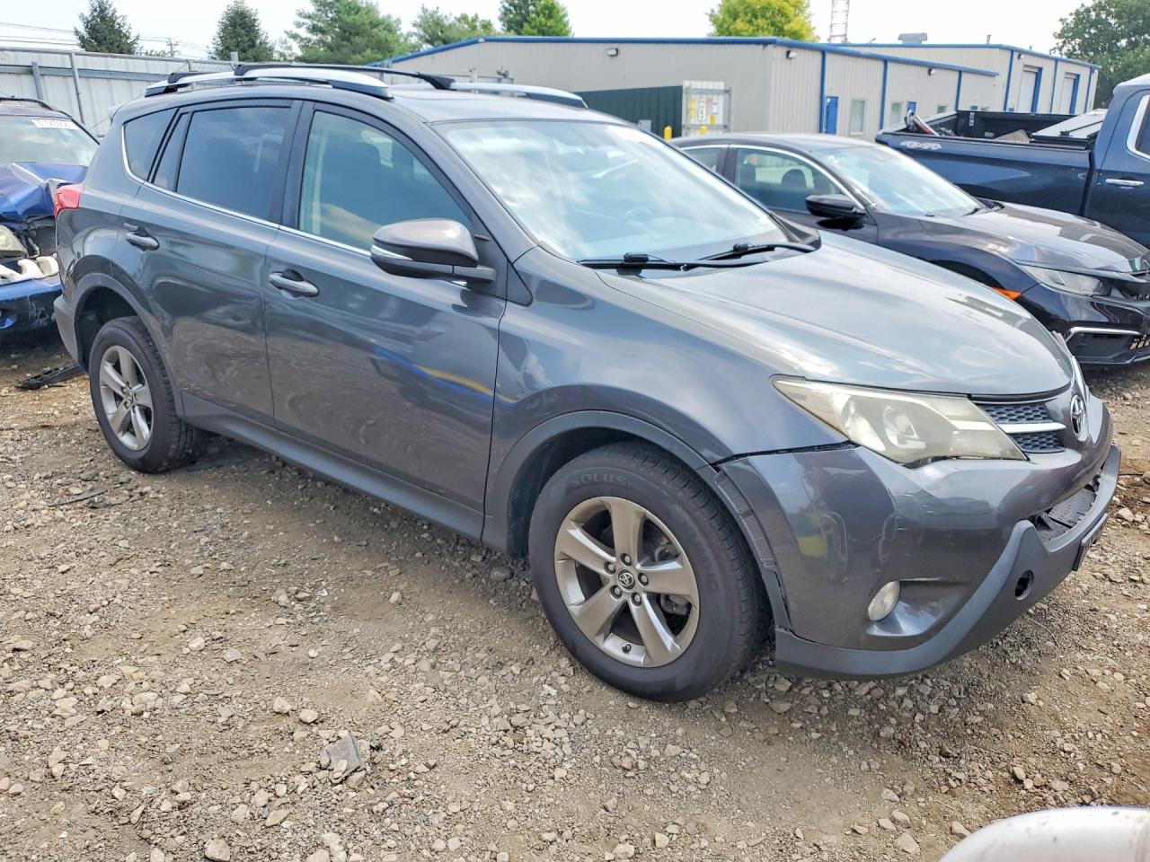 2015 Toyota Rav4 Xle Gray vin: JTMRFREV8FD126445