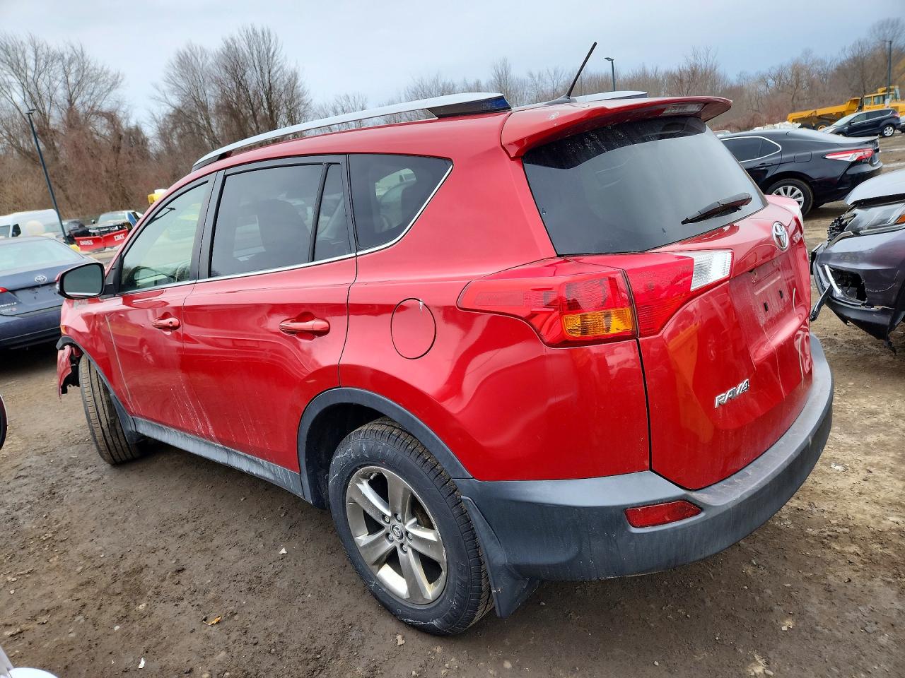 2015 Toyota Rav4 Xle Red vin: JTMRFREV8FD129426
