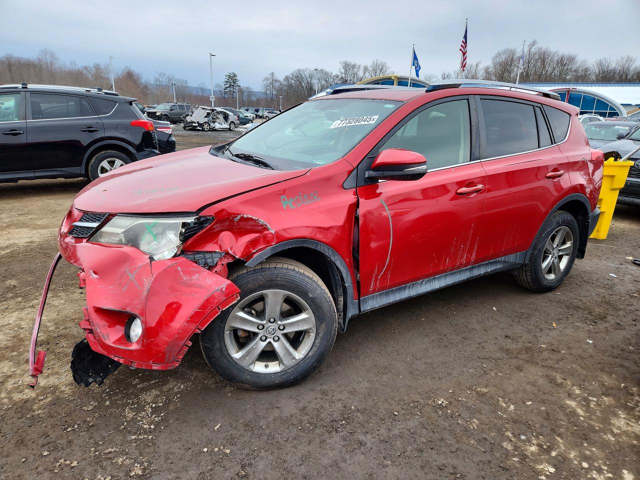 2015 Toyota Rav4 Xle Red vin: JTMRFREV8FD129426