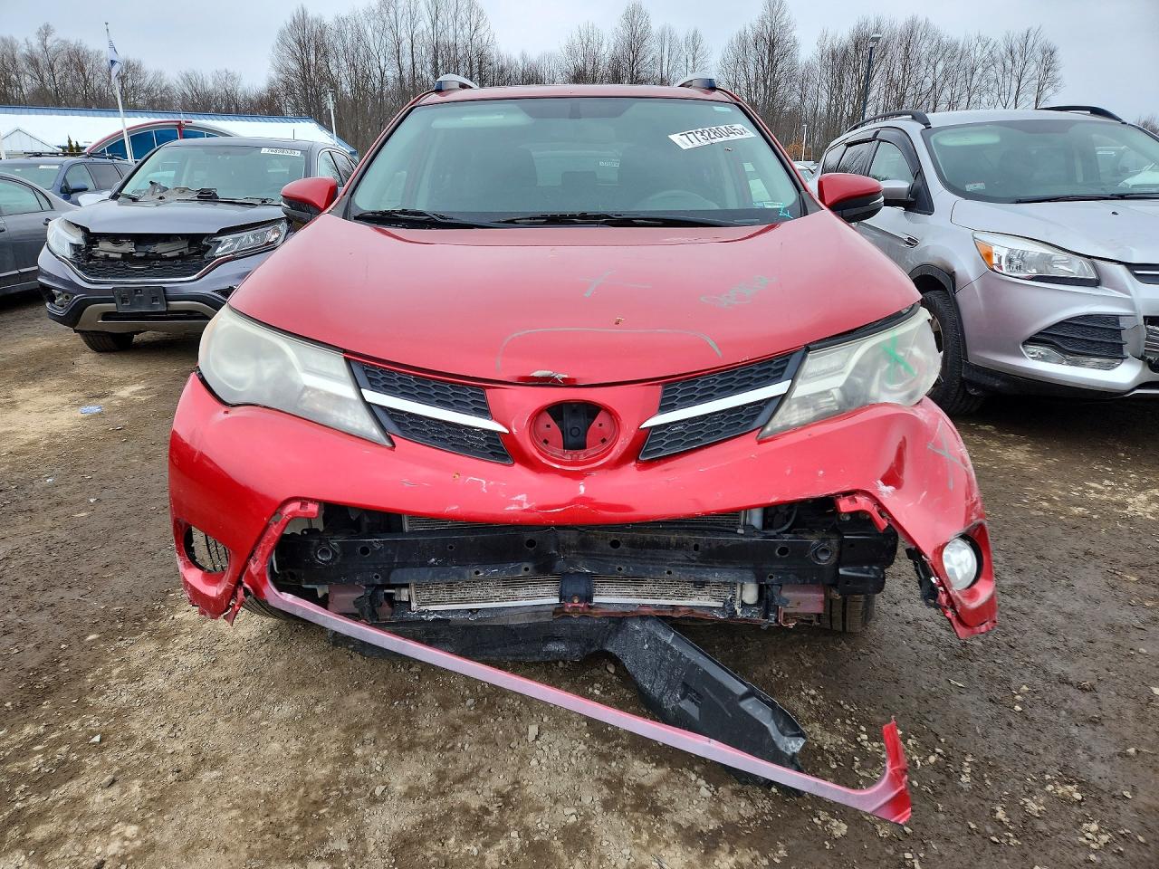 2015 Toyota Rav4 Xle Red vin: JTMRFREV8FD129426