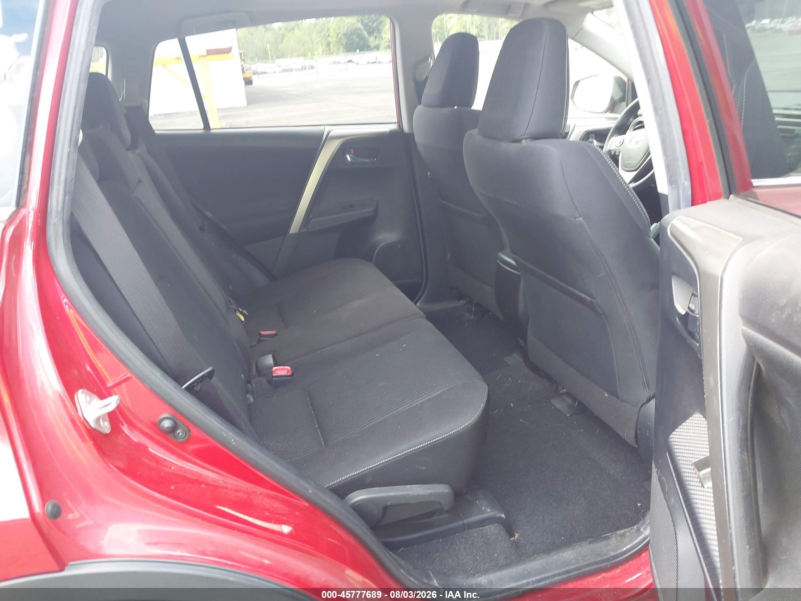 2015 Toyota Rav4 Xle Red vin: JTMRFREV8FD144931