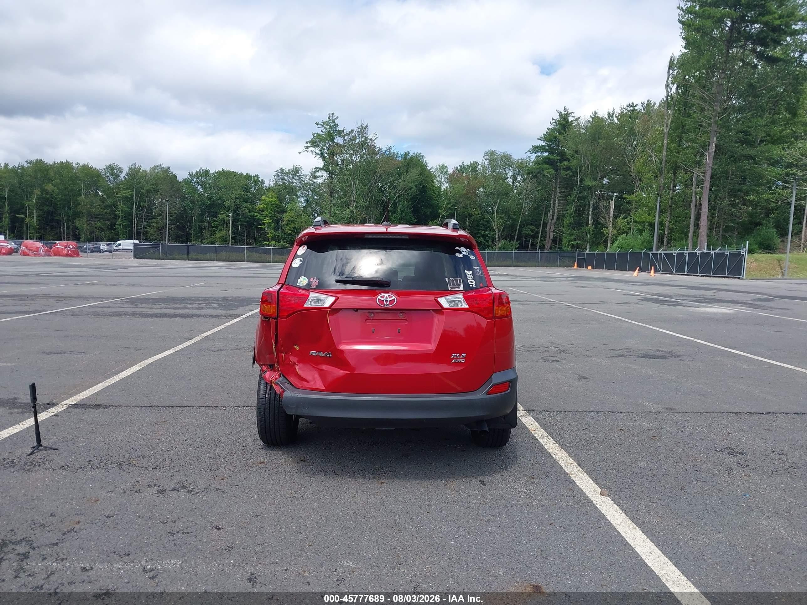 2015 Toyota Rav4 Xle Red vin: JTMRFREV8FD144931