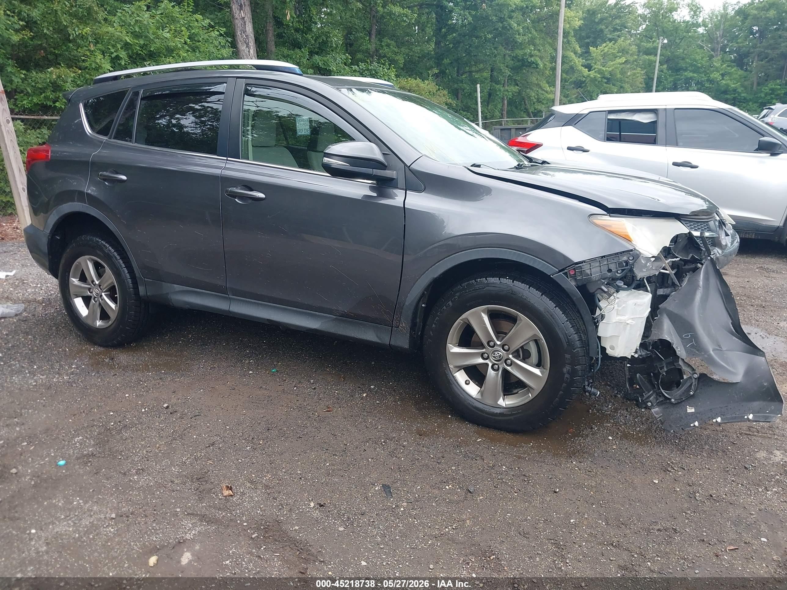 2015 Toyota Rav4 Xle Серый vin: JTMRFREV8FJ025357