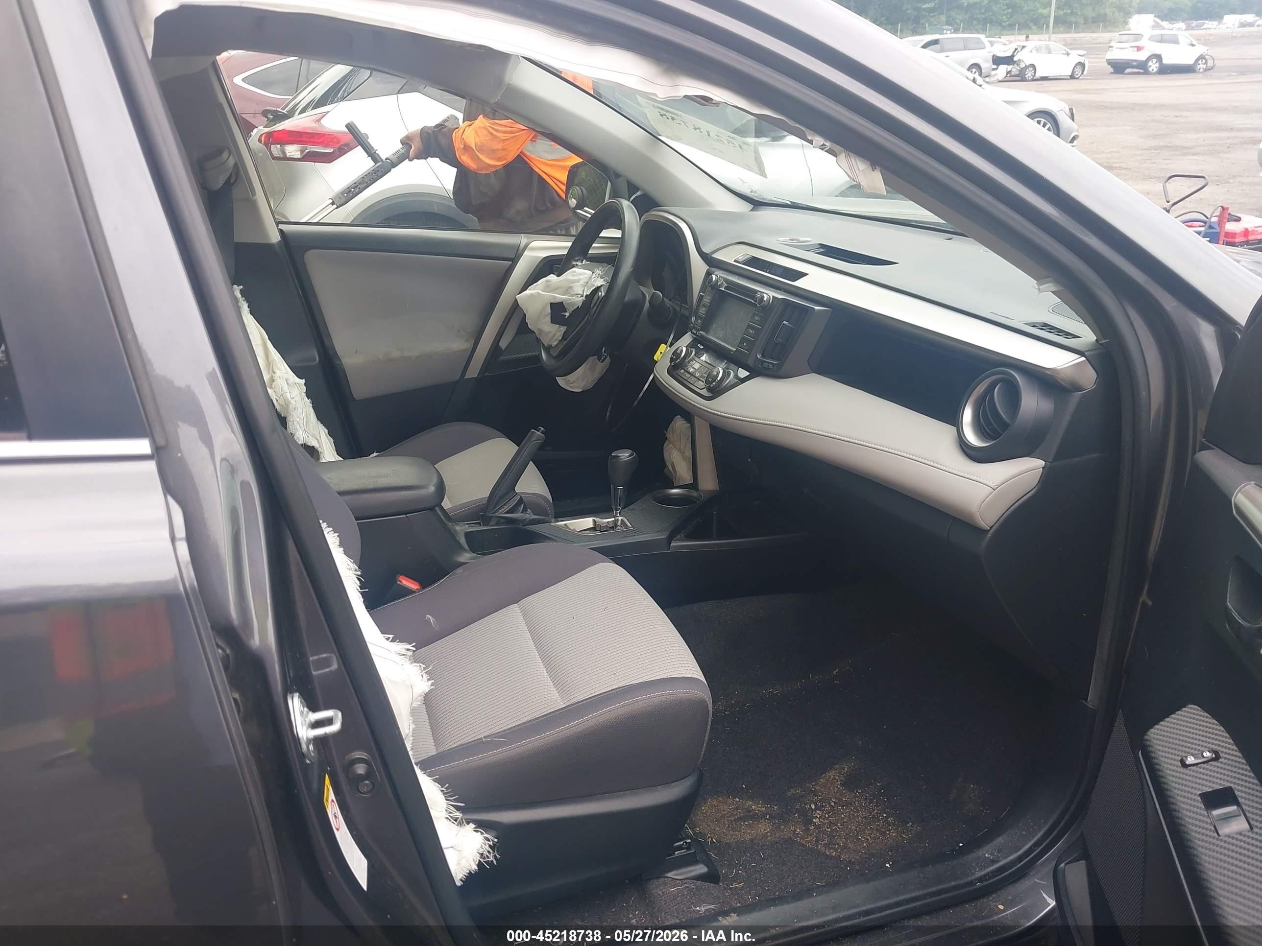 2015 Toyota Rav4 Xle Gray vin: JTMRFREV8FJ025357