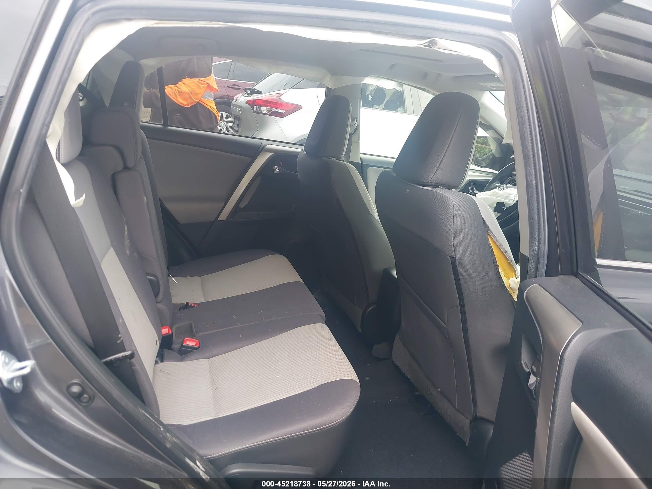 2015 Toyota Rav4 Xle Gray vin: JTMRFREV8FJ025357