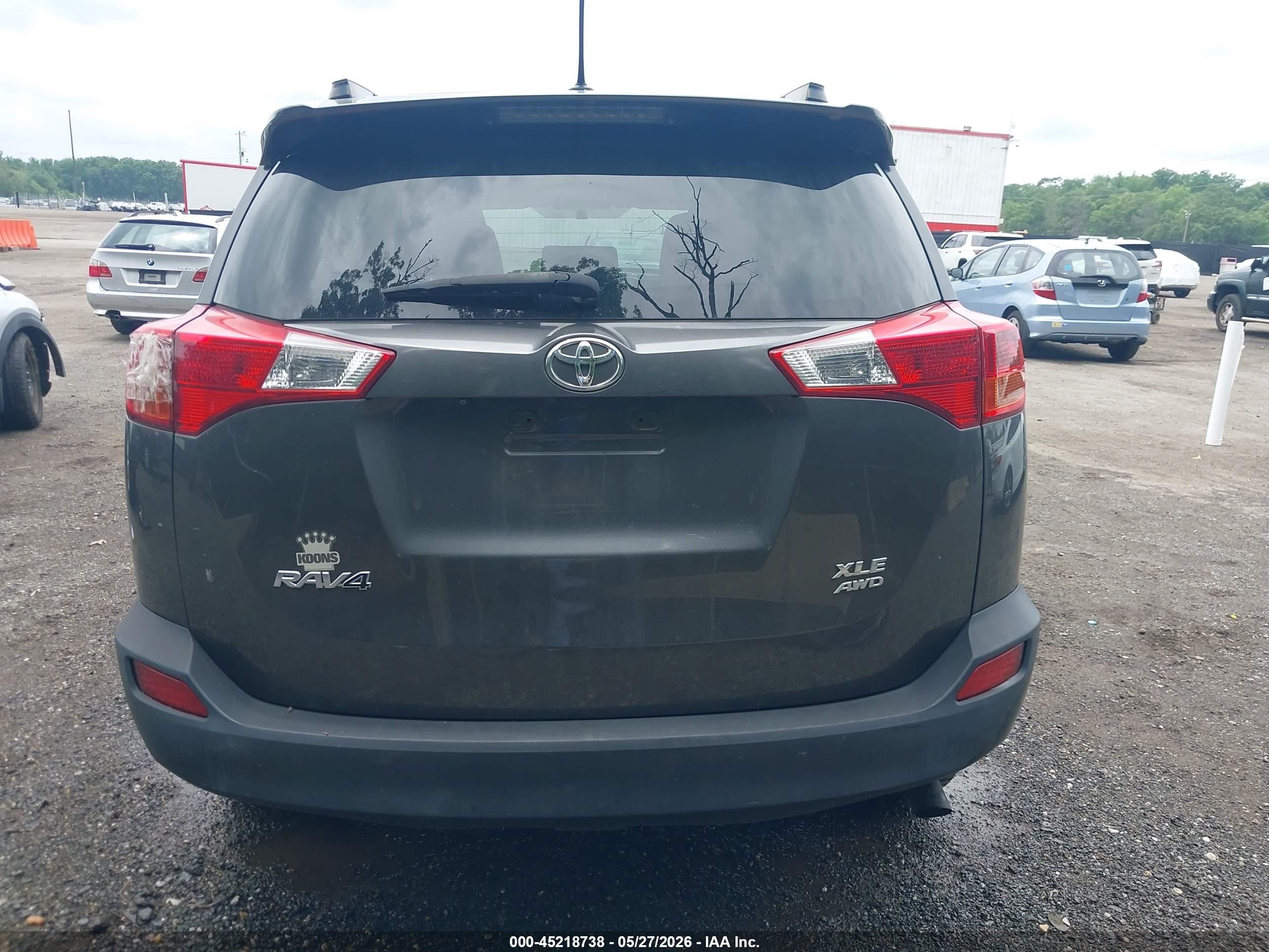 2015 Toyota Rav4 Xle Gray vin: JTMRFREV8FJ025357