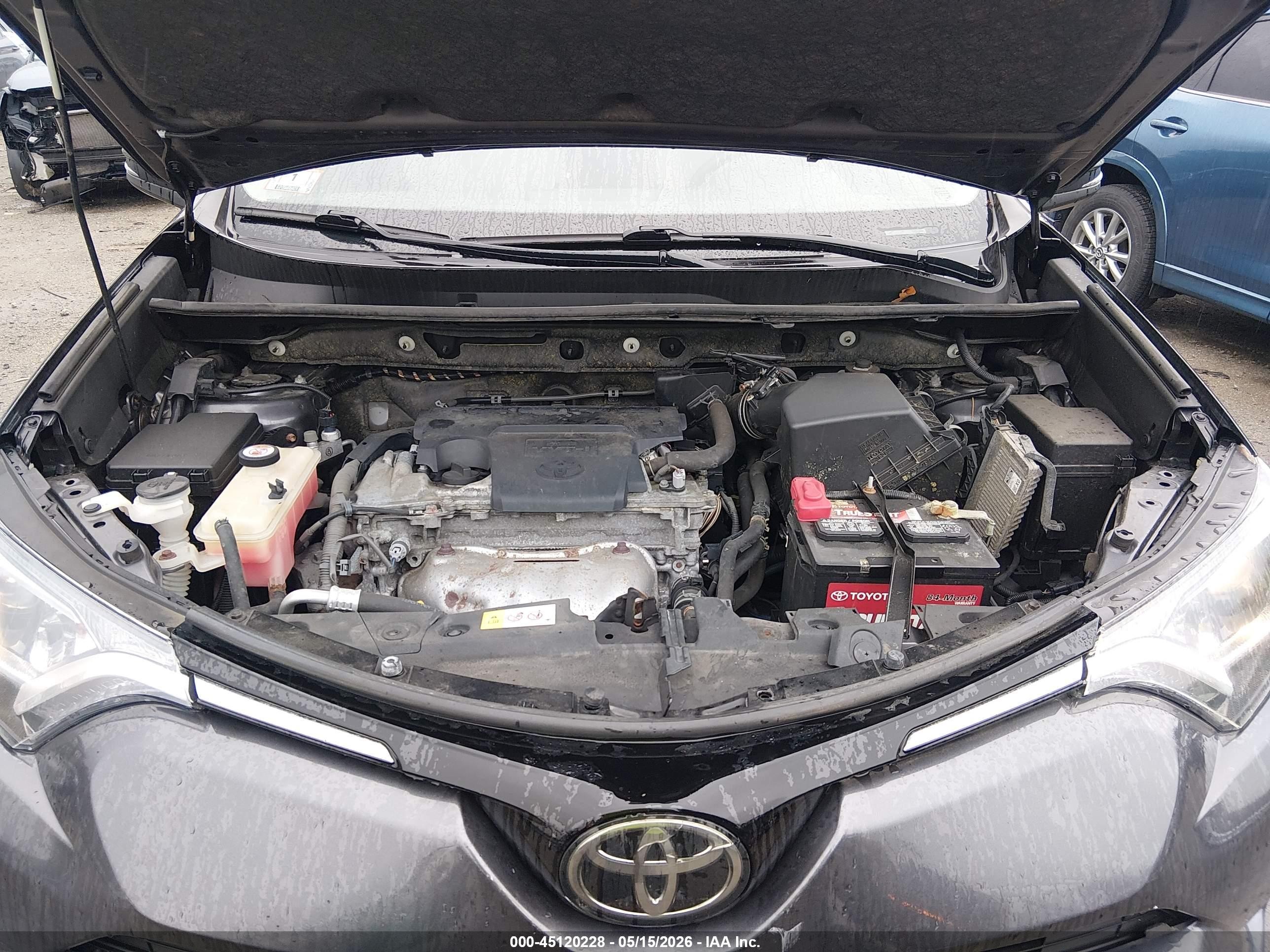 2018 Toyota Rav4 Xle Серый vin: JTMRFREV8JJ182413