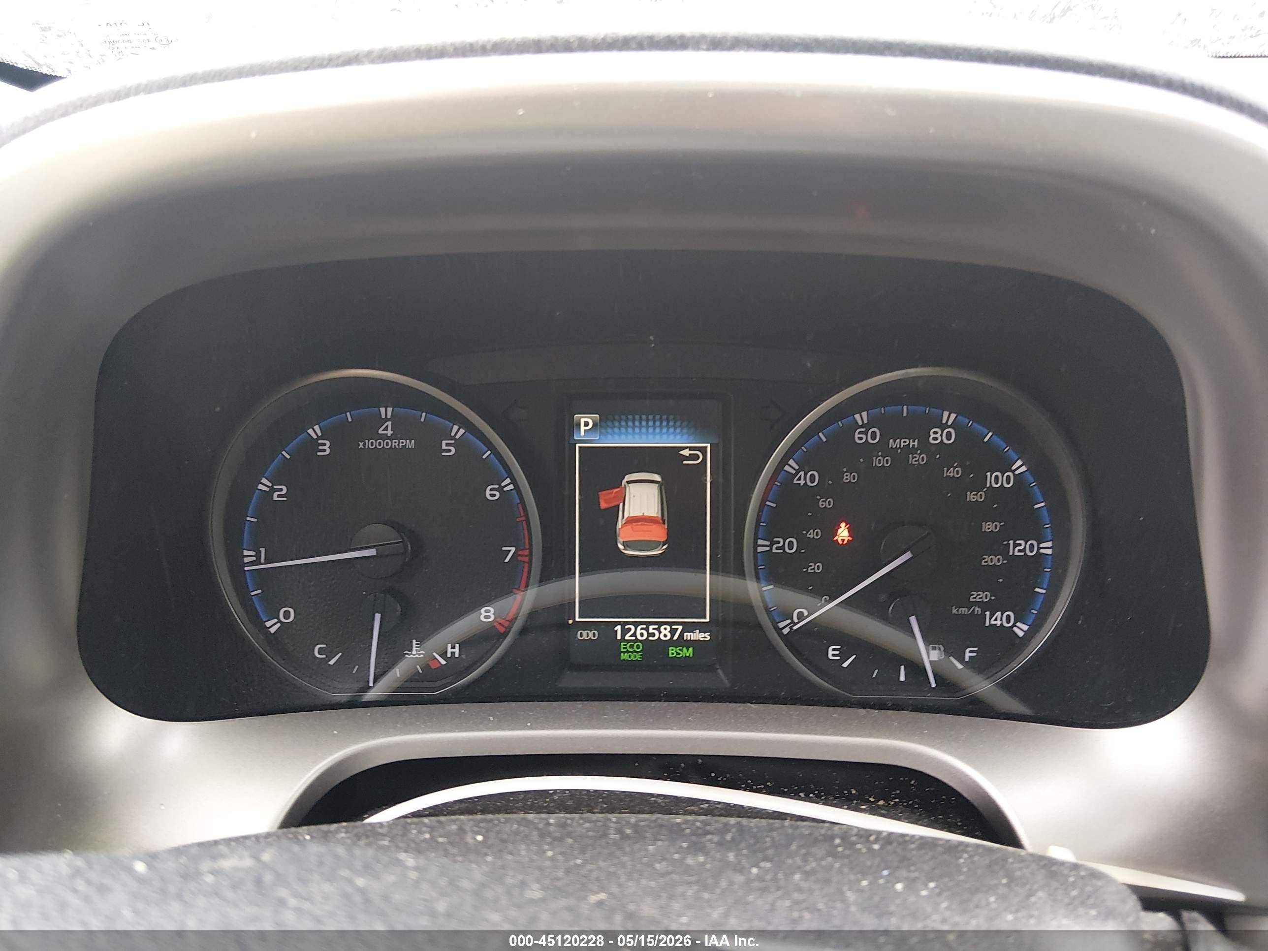 2018 Toyota Rav4 Xle Серый vin: JTMRFREV8JJ182413