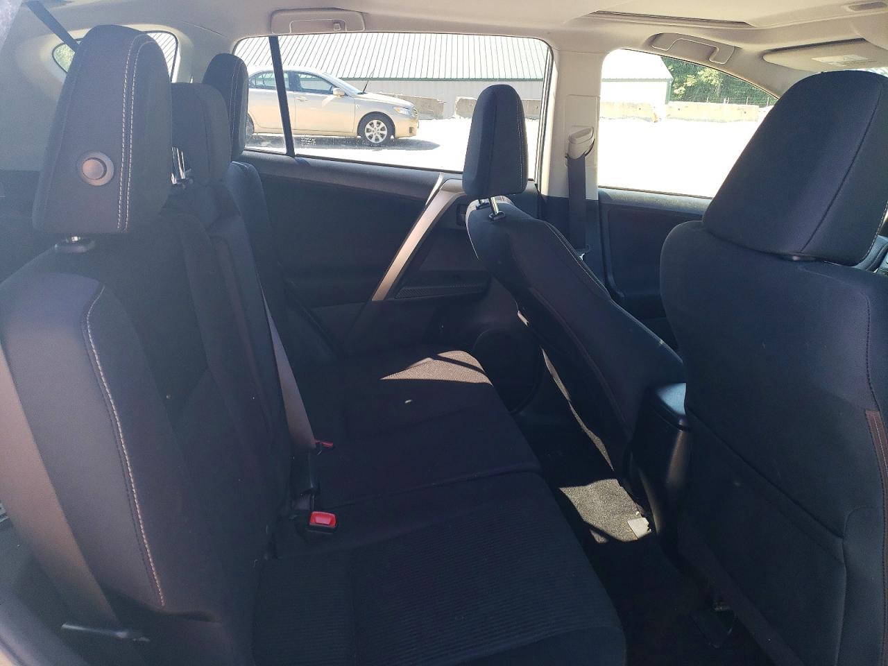 2013 Toyota Rav4 Xle Silver vin: JTMRFREV9DD014332
